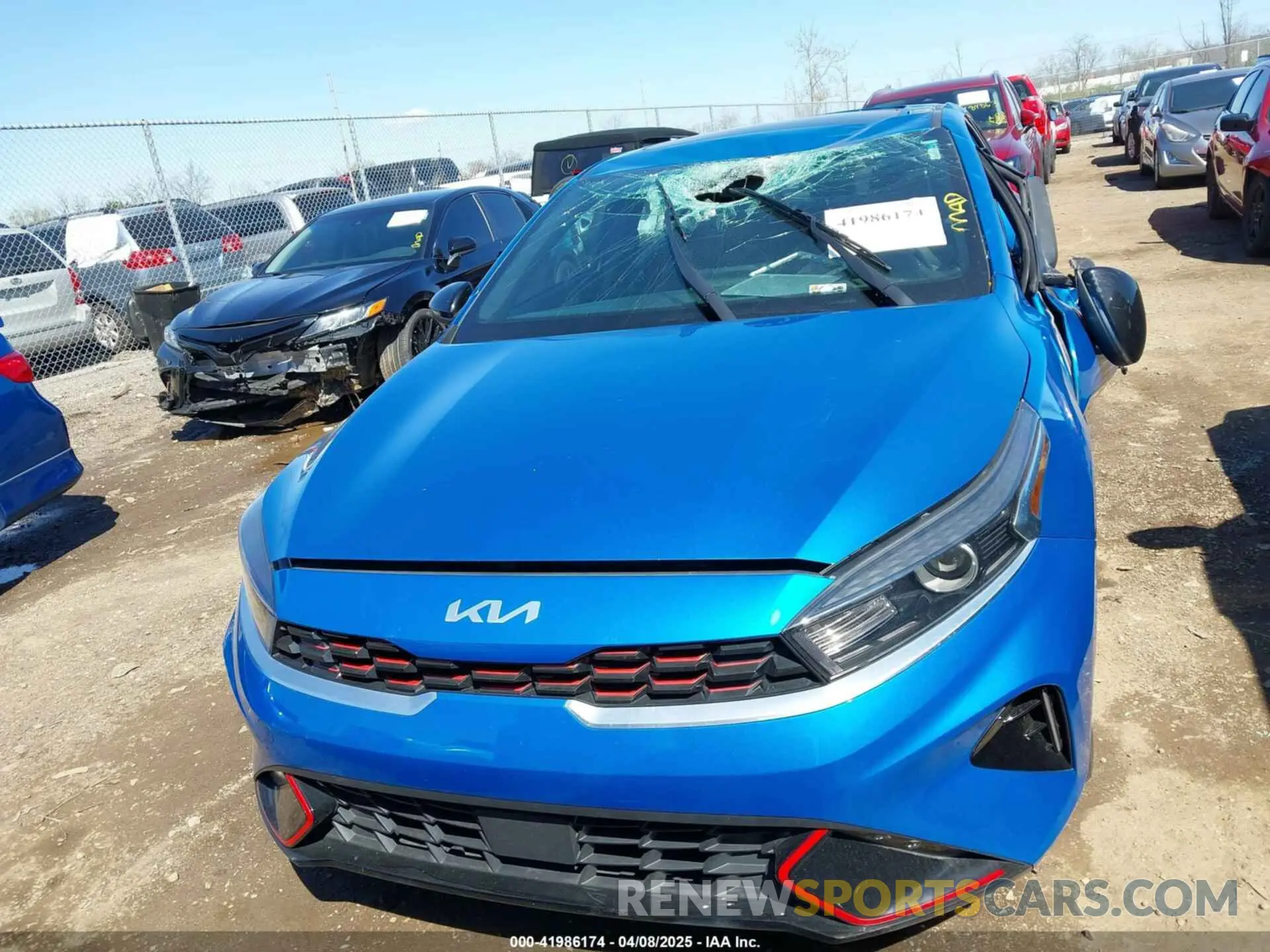 12 fotografías del automóvil dañado 3KPF54AD4NE504277 KIA FORTE 2022