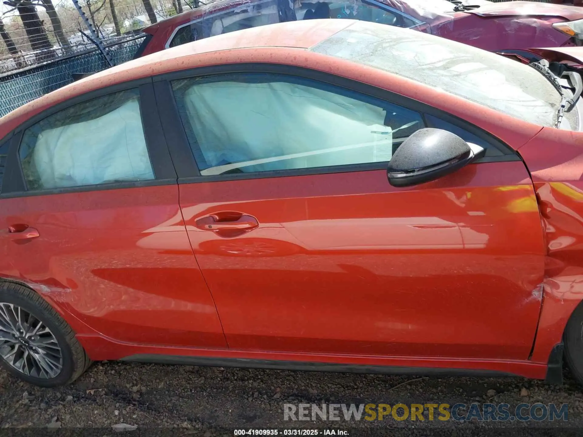 13 fotografías del automóvil dañado 3KPF54AD5NE498005 KIA FORTE 2022