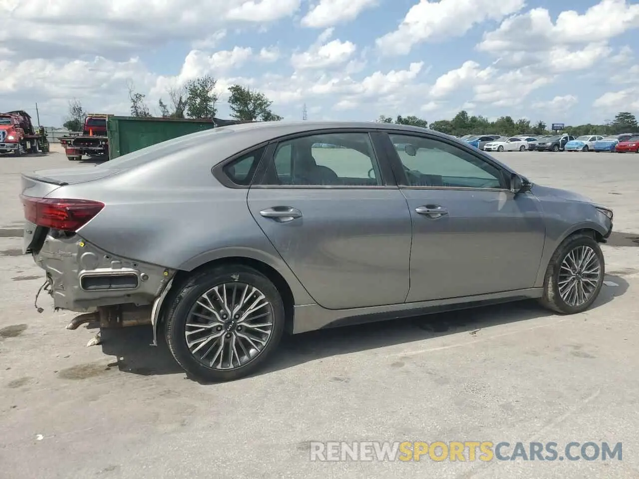 3 fotografías del automóvil dañado 3KPF54AD6NE430957 KIA FORTE 2022