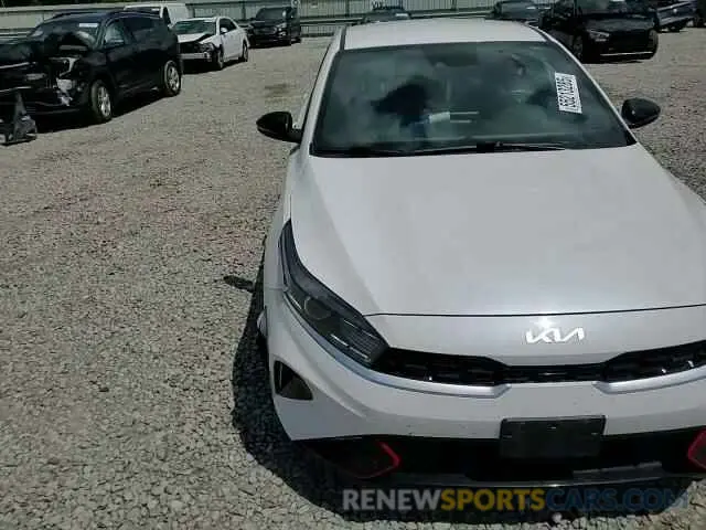 13 fotografías del automóvil dañado 3KPF54AD6NE507939 KIA FORTE 2022