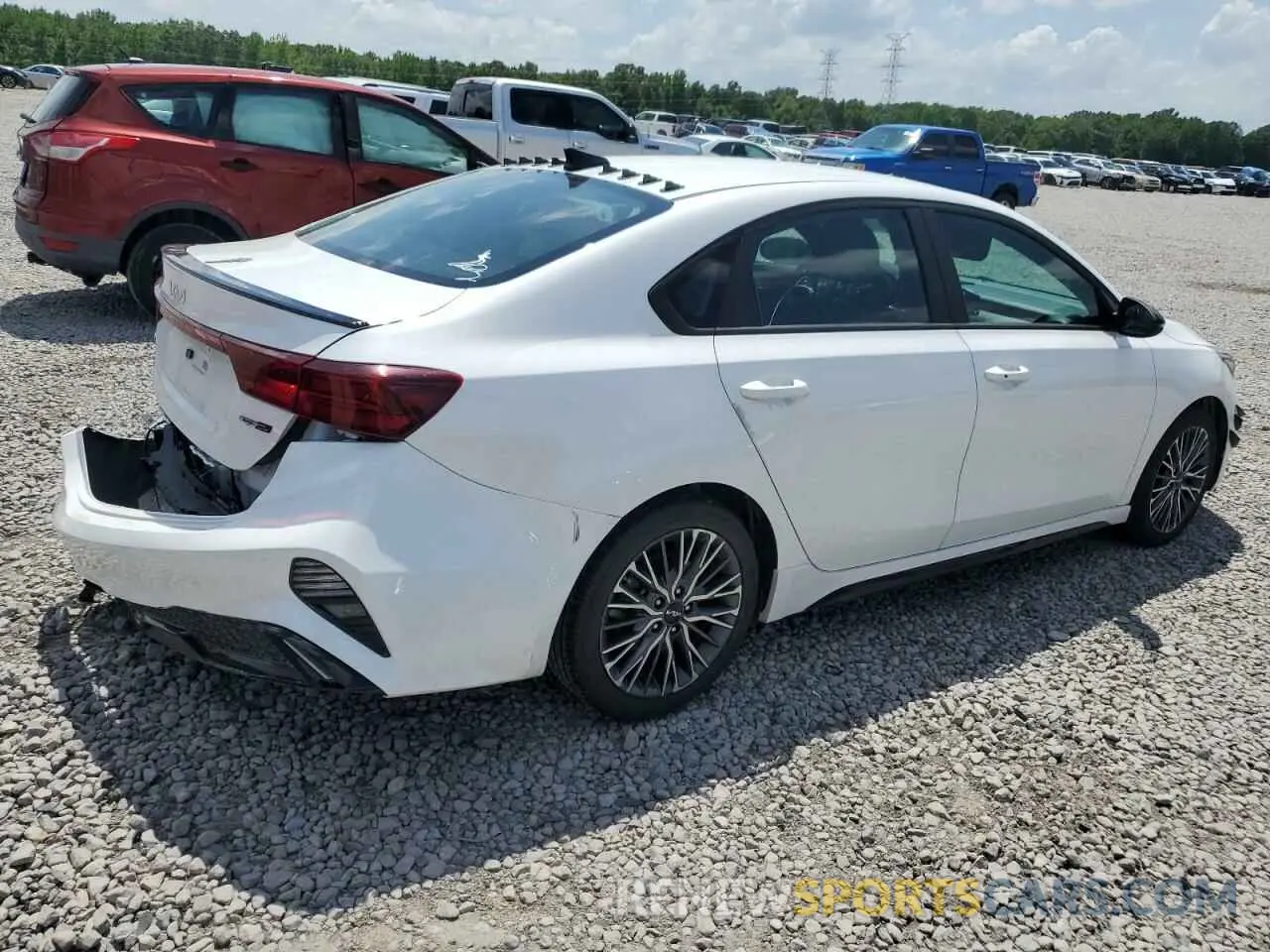 3 fotografías del automóvil dañado 3KPF54AD6NE507939 KIA FORTE 2022