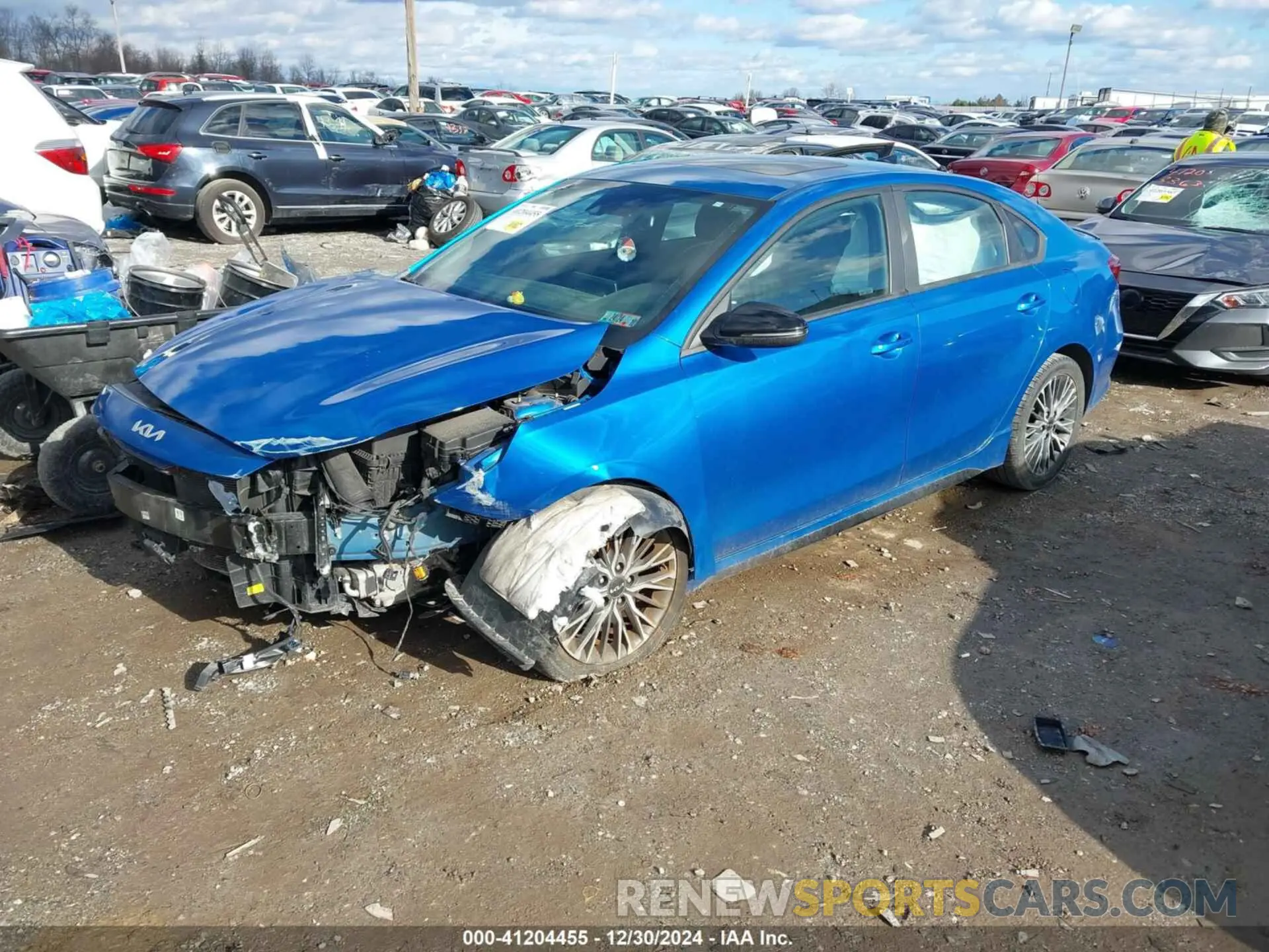 2 fotografías del automóvil dañado 3KPF54ADXNE426104 KIA FORTE 2022