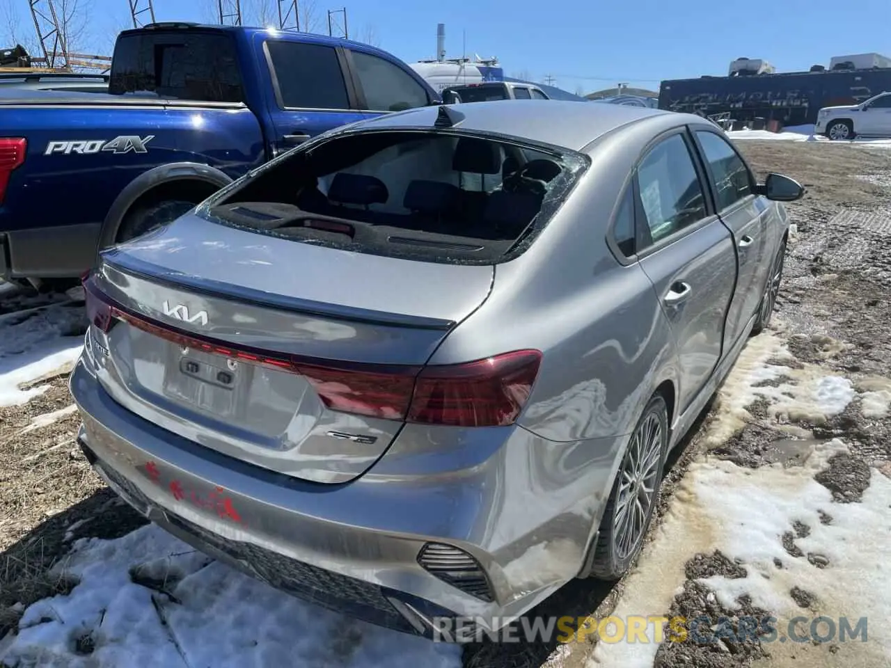 3 fotografías del automóvil dañado 3KPF54ADXNE502680 KIA FORTE 2022