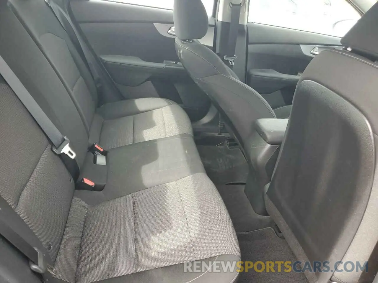 10 fotografías del automóvil dañado 3KPF24AD0PE533349 KIA FORTE 2023