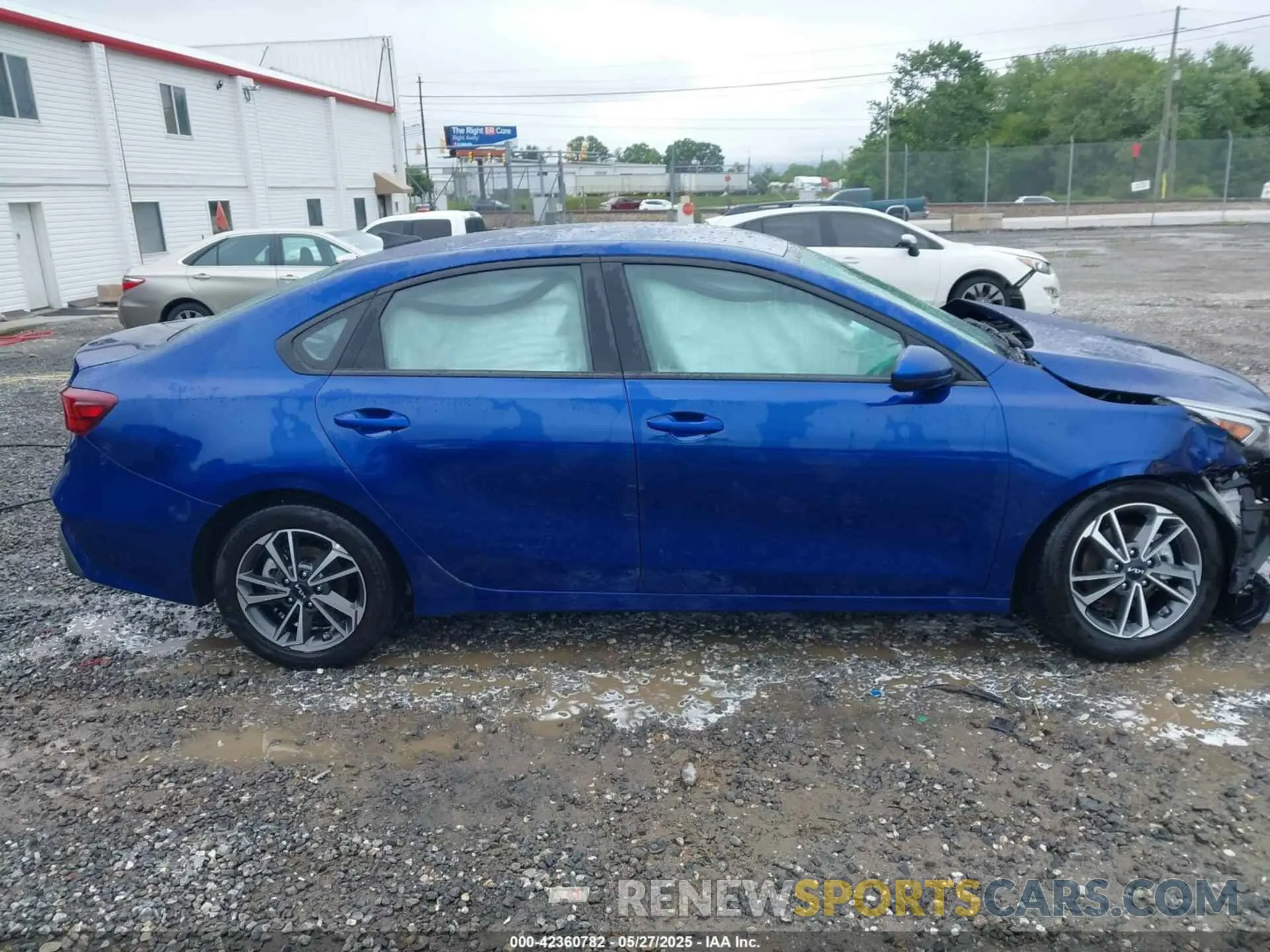 14 fotografías del automóvil dañado 3KPF24AD0PE580493 KIA FORTE 2023