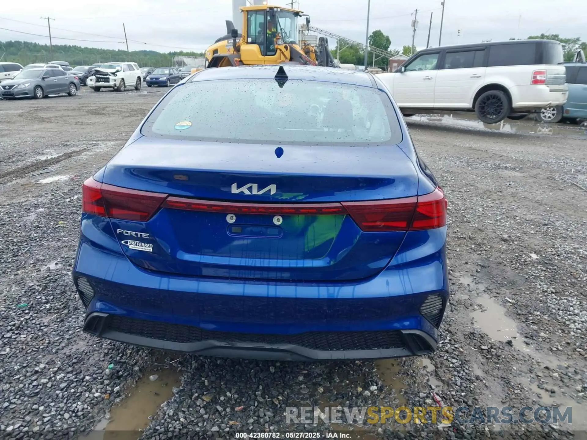 17 fotografías del automóvil dañado 3KPF24AD0PE580493 KIA FORTE 2023