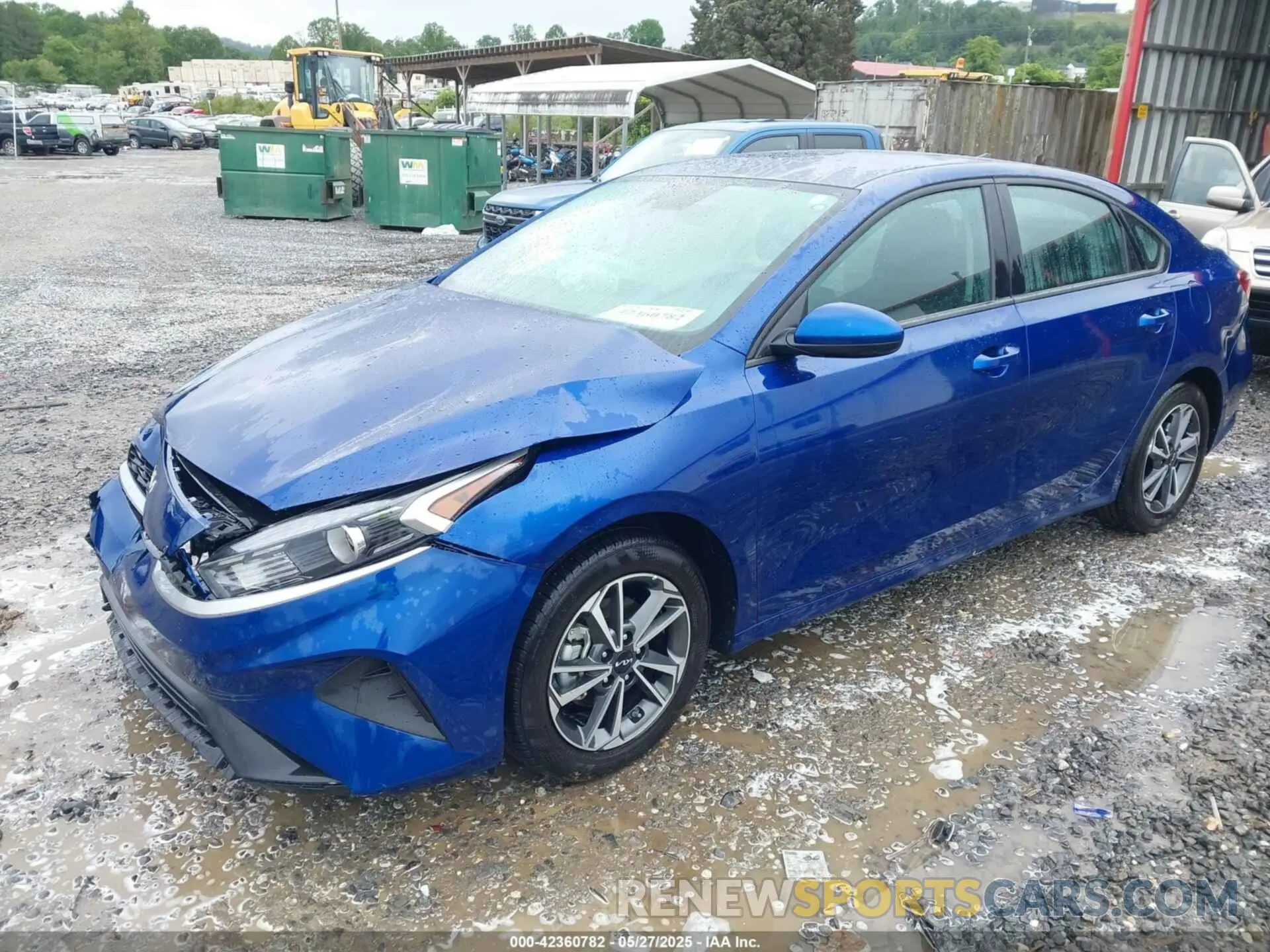 2 fotografías del automóvil dañado 3KPF24AD0PE580493 KIA FORTE 2023