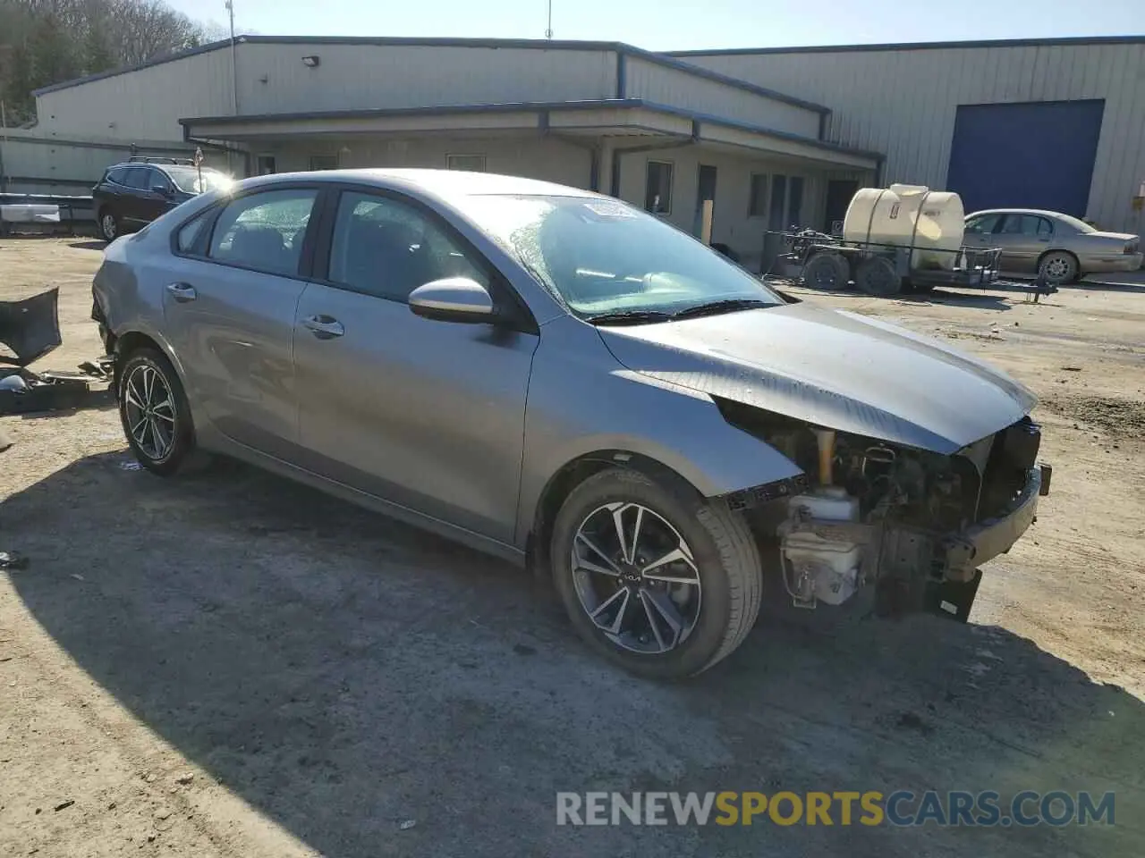 4 fotografías del automóvil dañado 3KPF24AD0PE587380 KIA FORTE 2023