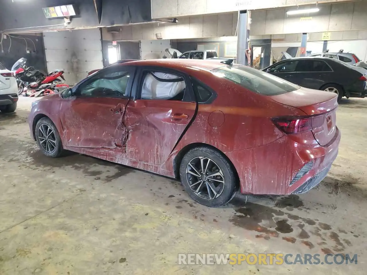 2 fotografías del automóvil dañado 3KPF24AD0PE593759 KIA FORTE 2023