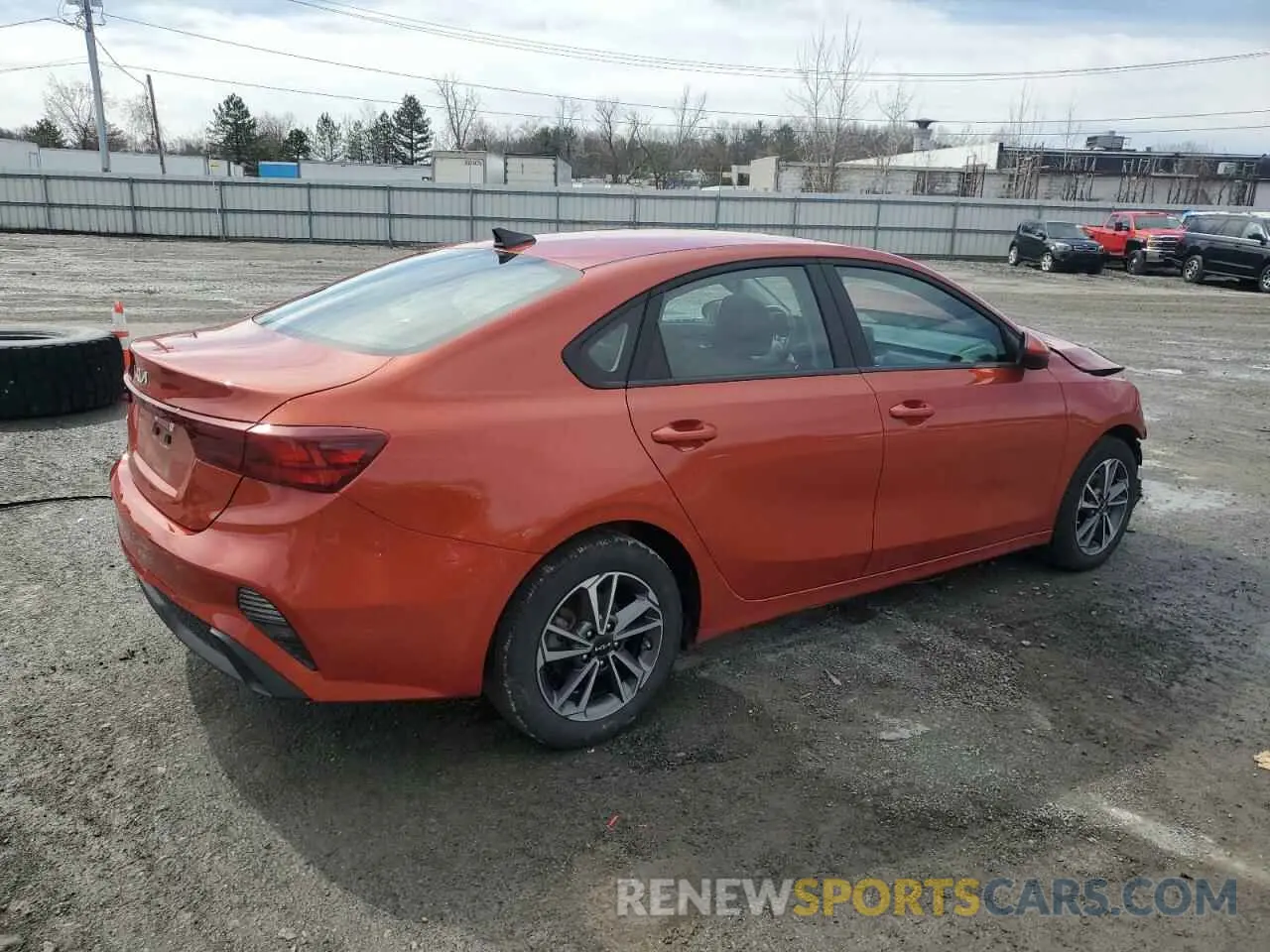 3 fotografías del automóvil dañado 3KPF24AD0PE625996 KIA FORTE 2023