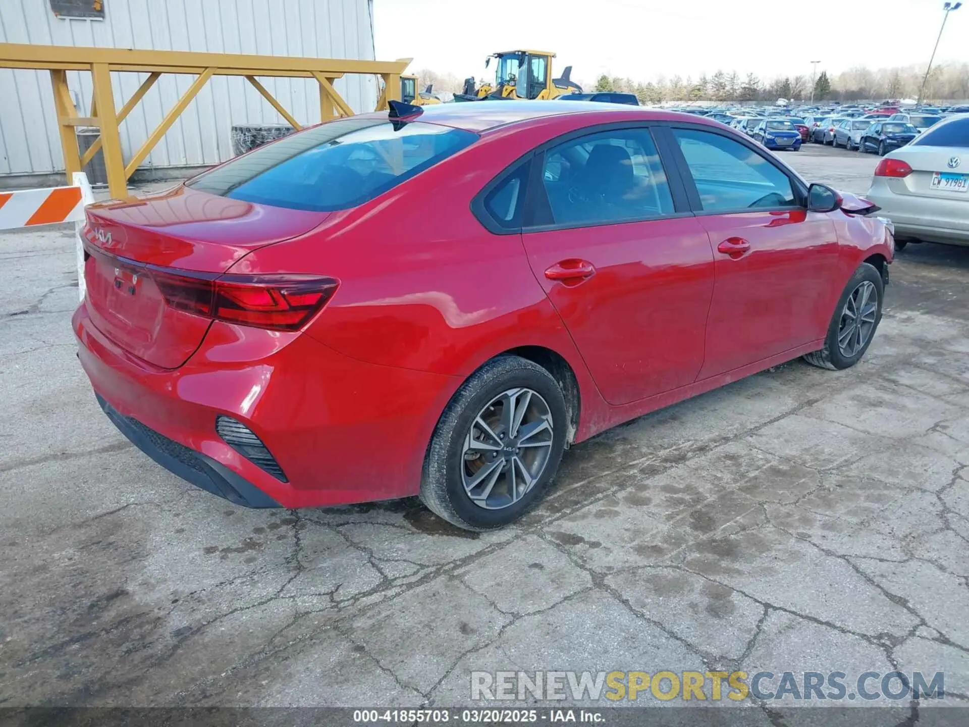 4 fotografías del automóvil dañado 3KPF24AD0PE682280 KIA FORTE 2023