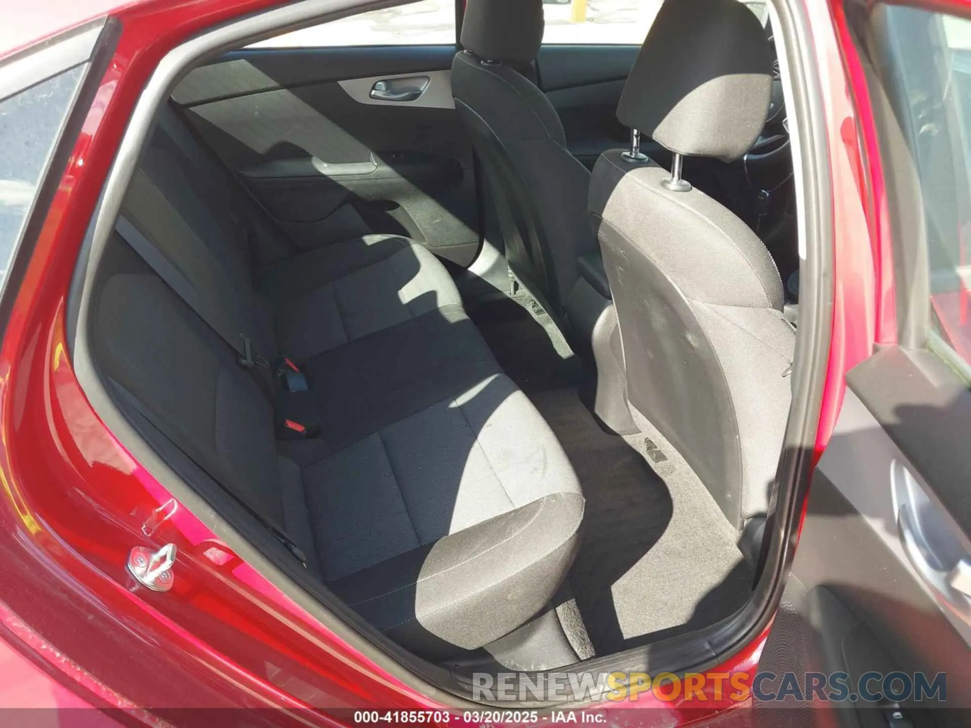 8 fotografías del automóvil dañado 3KPF24AD0PE682280 KIA FORTE 2023