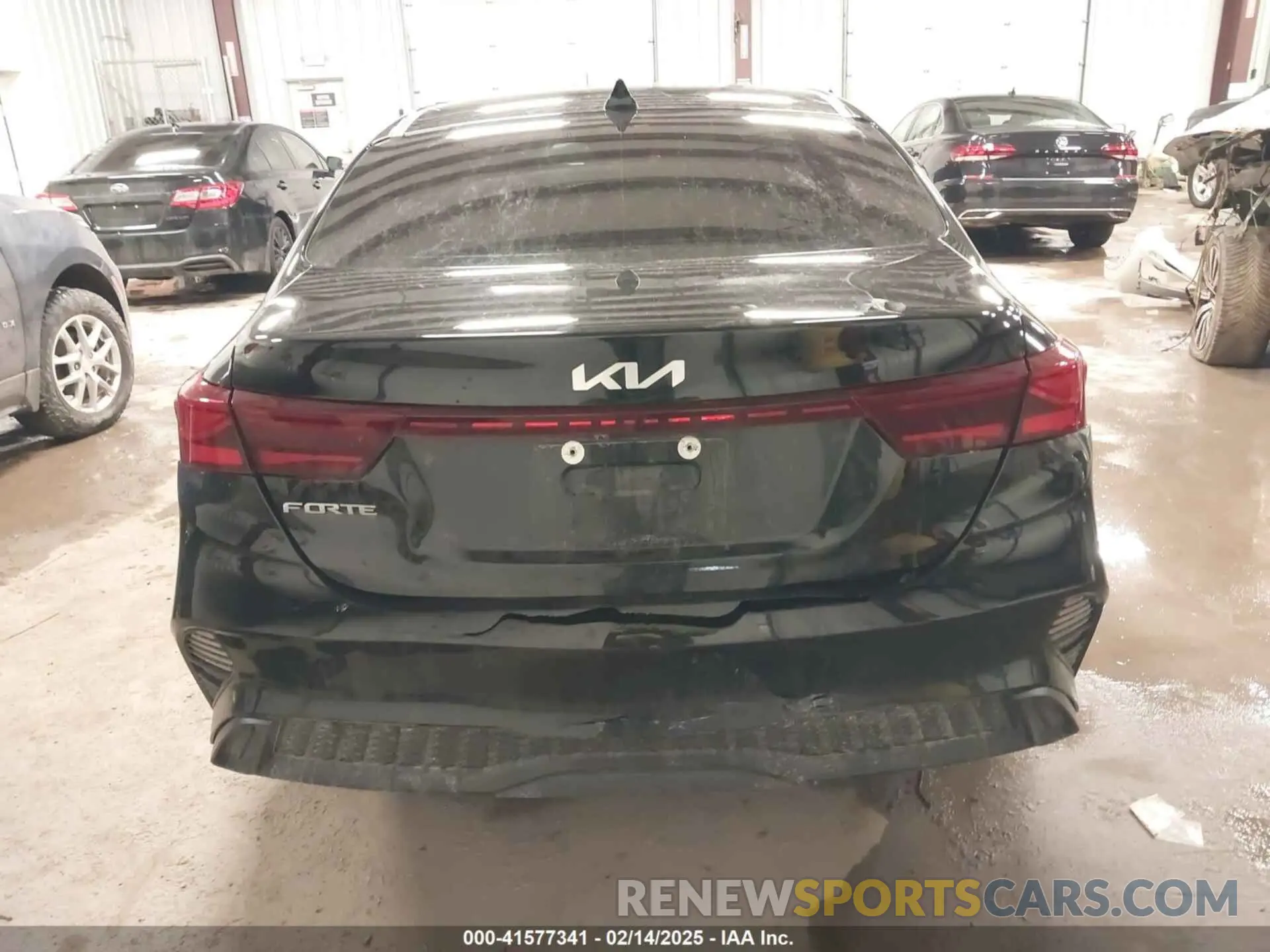 16 fotografías del automóvil dañado 3KPF24AD1PE551763 KIA FORTE 2023