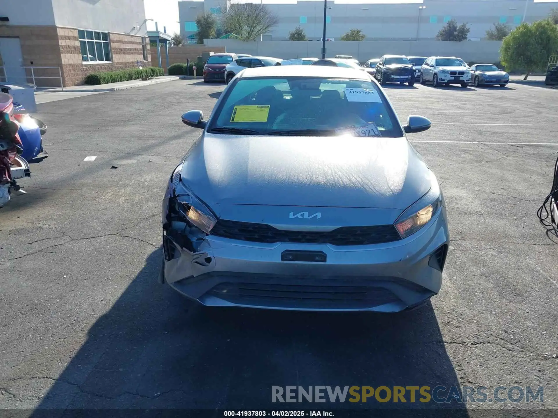 13 fotografías del automóvil dañado 3KPF24AD1PE558292 KIA FORTE 2023