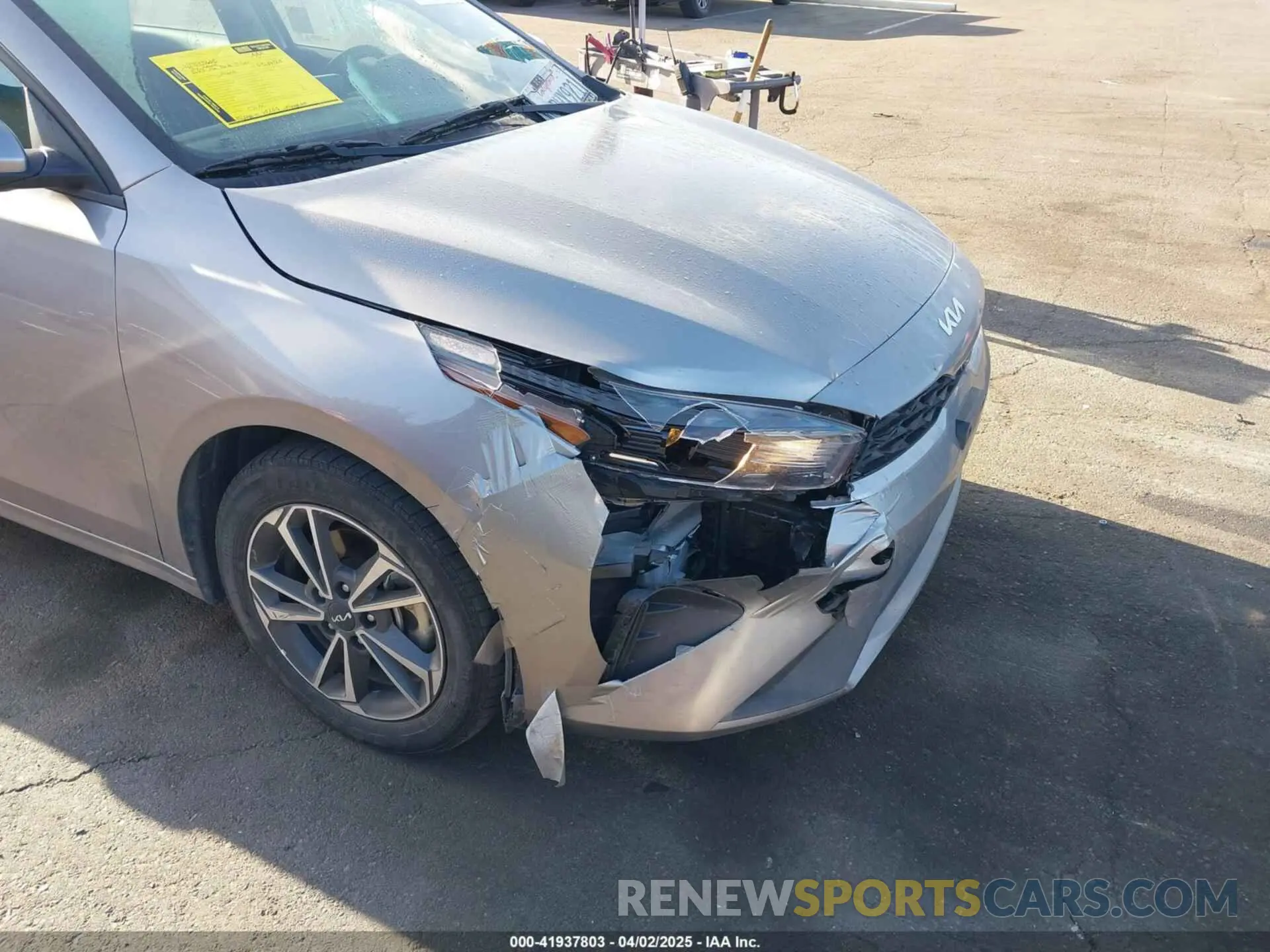 6 fotografías del automóvil dañado 3KPF24AD1PE558292 KIA FORTE 2023