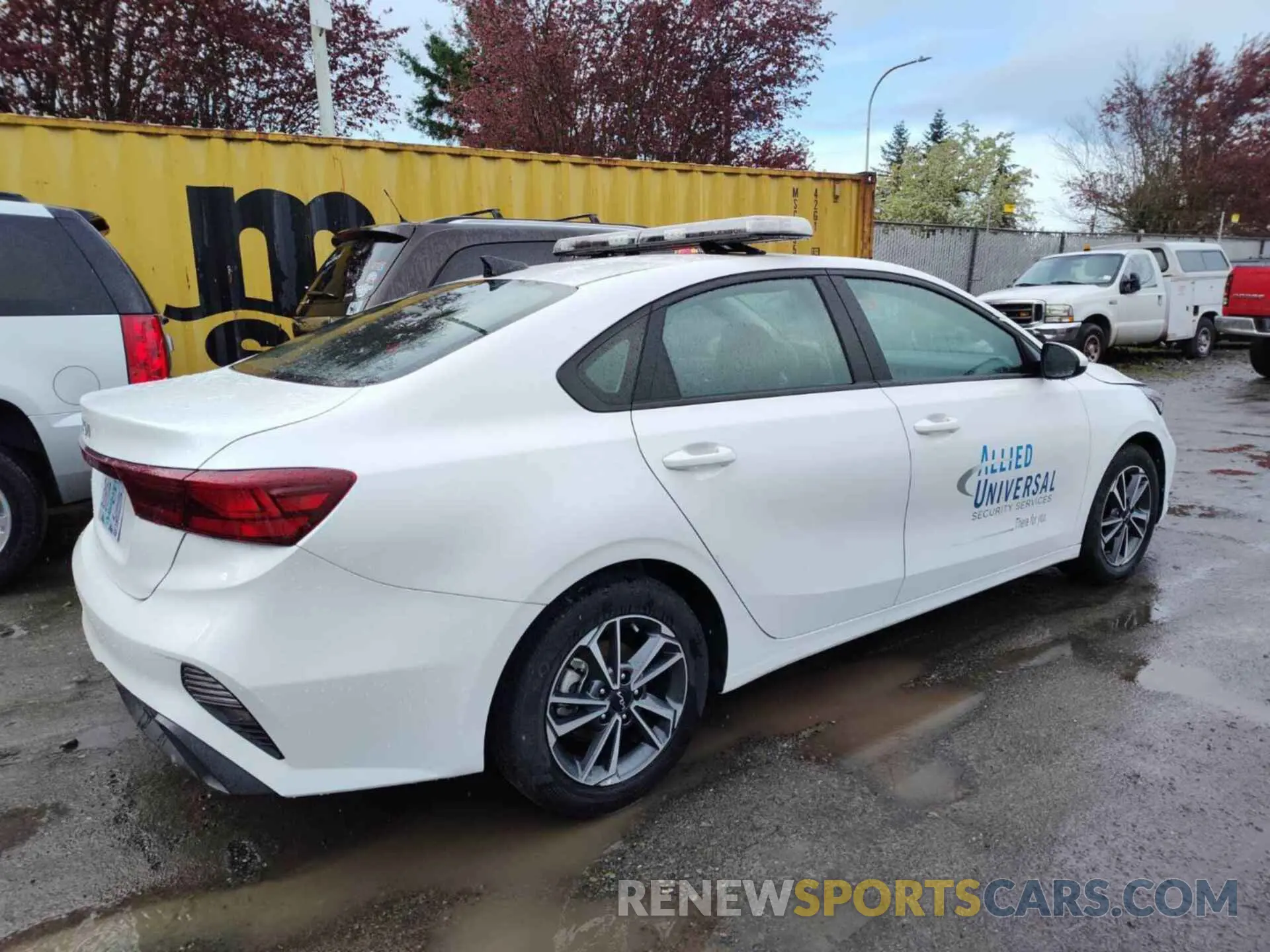 15 fotografías del automóvil dañado 3KPF24AD1PE579112 KIA FORTE 2023