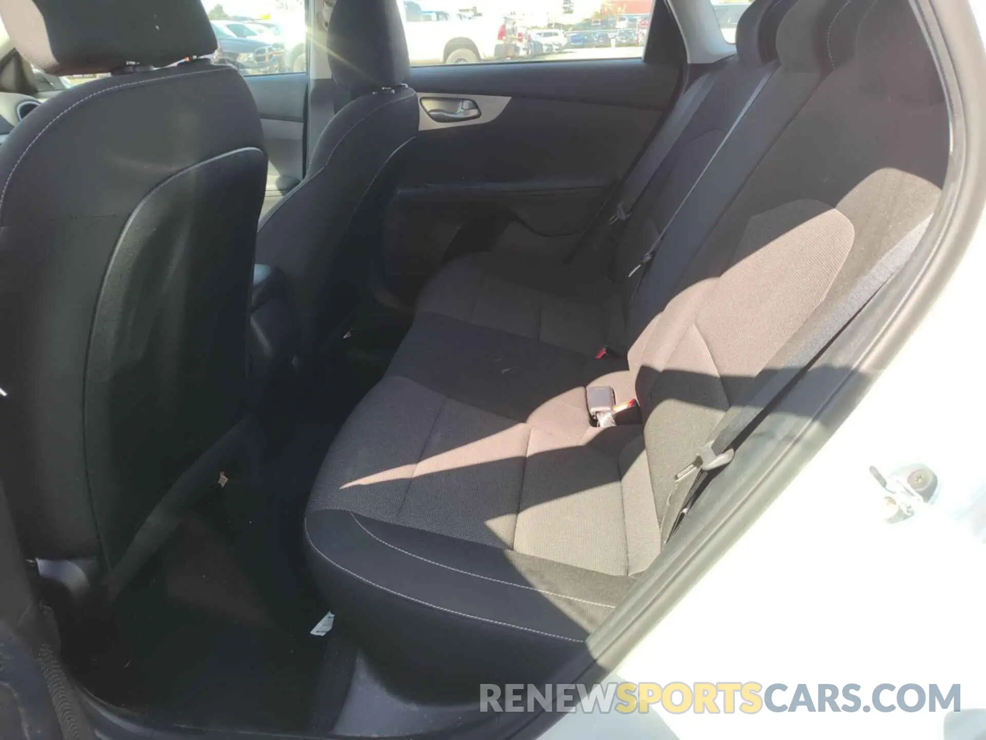 21 fotografías del automóvil dañado 3KPF24AD1PE579112 KIA FORTE 2023