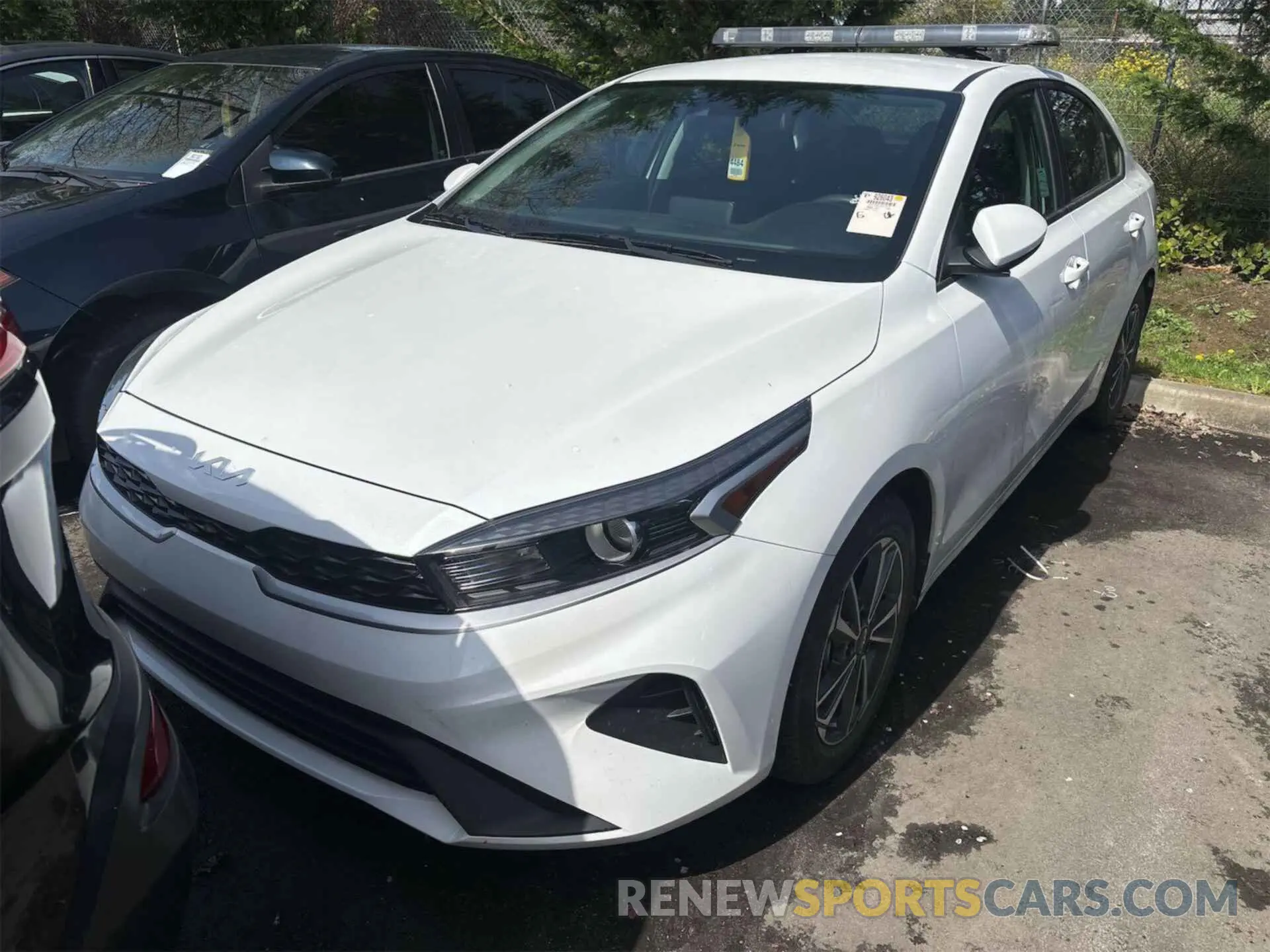 25 fotografías del automóvil dañado 3KPF24AD1PE579112 KIA FORTE 2023