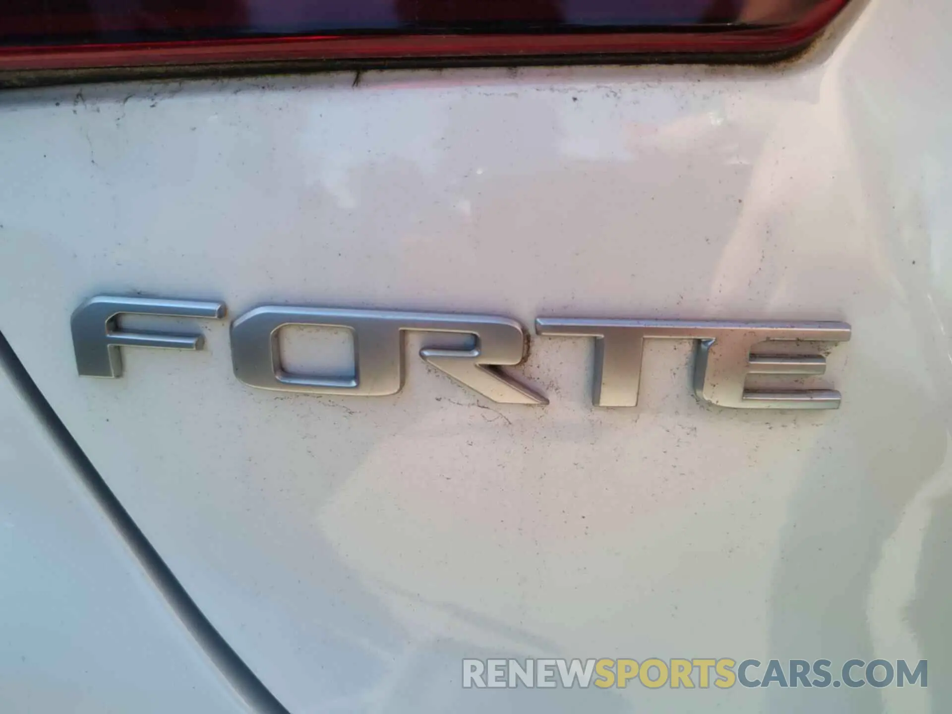 4 fotografías del automóvil dañado 3KPF24AD1PE579112 KIA FORTE 2023
