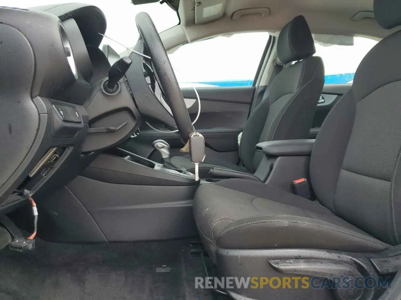 7 fotografías del automóvil dañado 3KPF24AD1PE615252 KIA FORTE 2023