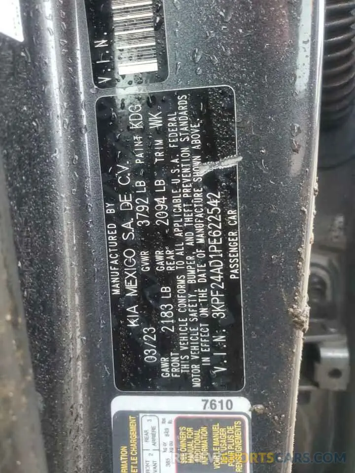13 fotografías del automóvil dañado 3KPF24AD1PE622542 KIA FORTE 2023