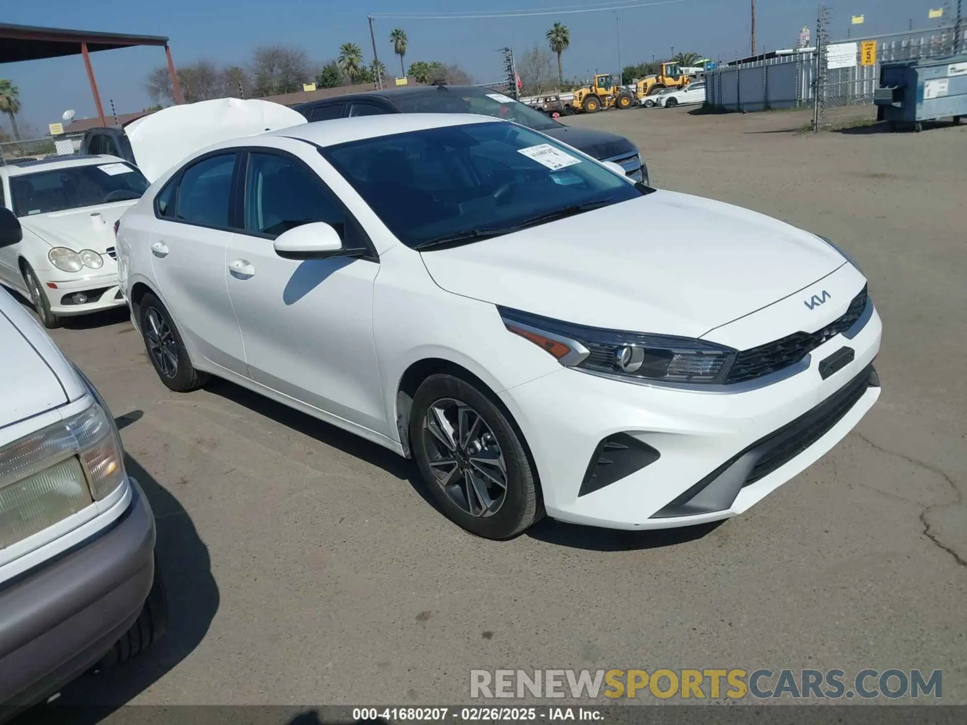 1 fotografías del automóvil dañado 3KPF24AD1PE652866 KIA FORTE 2023