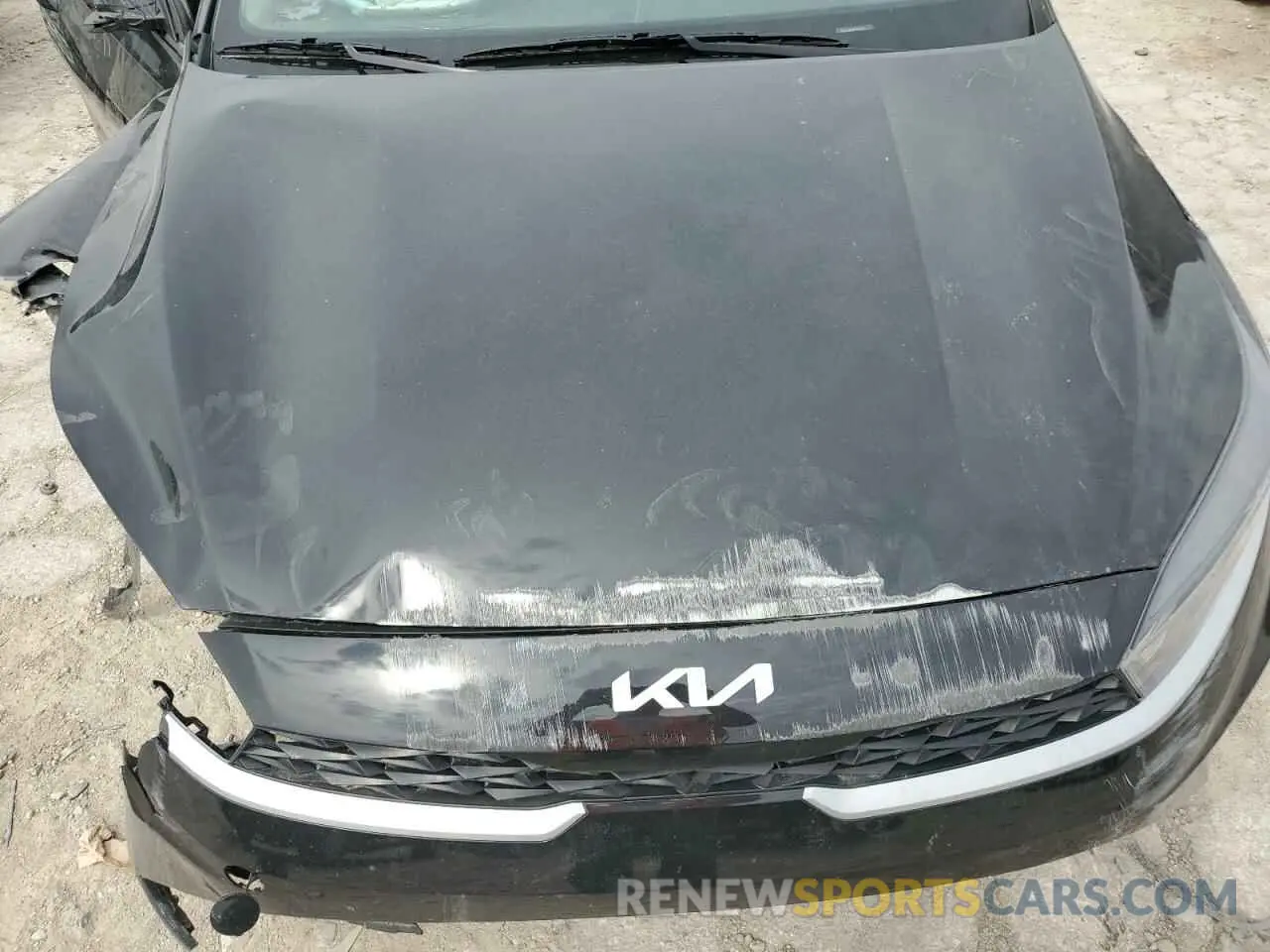 12 fotografías del automóvil dañado 3KPF24AD1PE669876 KIA FORTE 2023