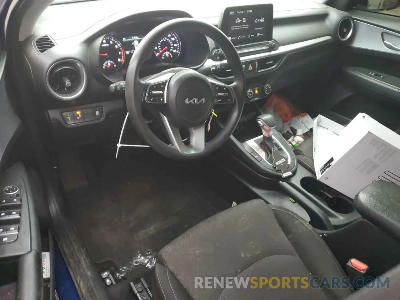 8 fotografías del automóvil dañado 3KPF24AD2PE525642 KIA FORTE 2023