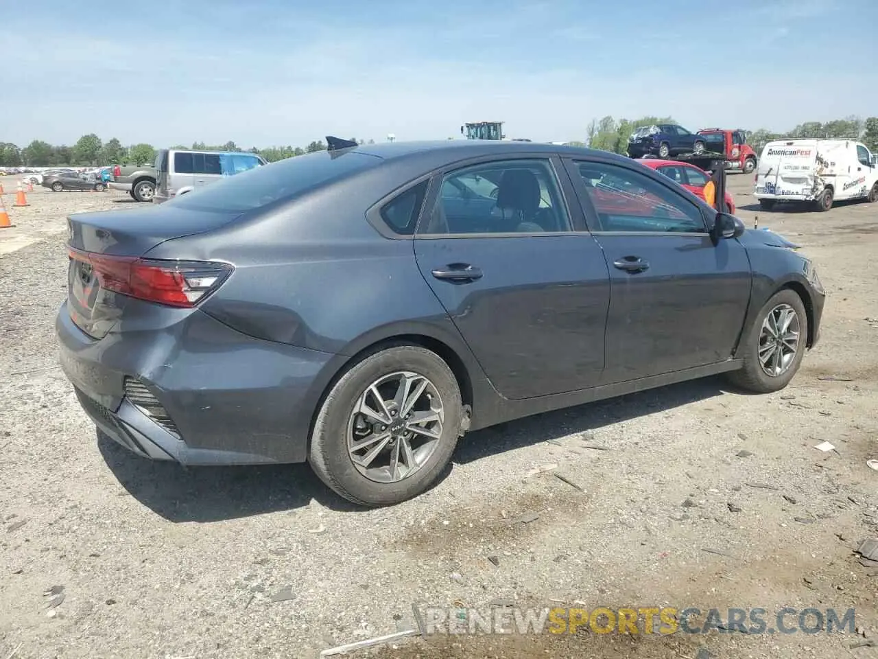 3 fotografías del automóvil dañado 3KPF24AD2PE579457 KIA FORTE 2023