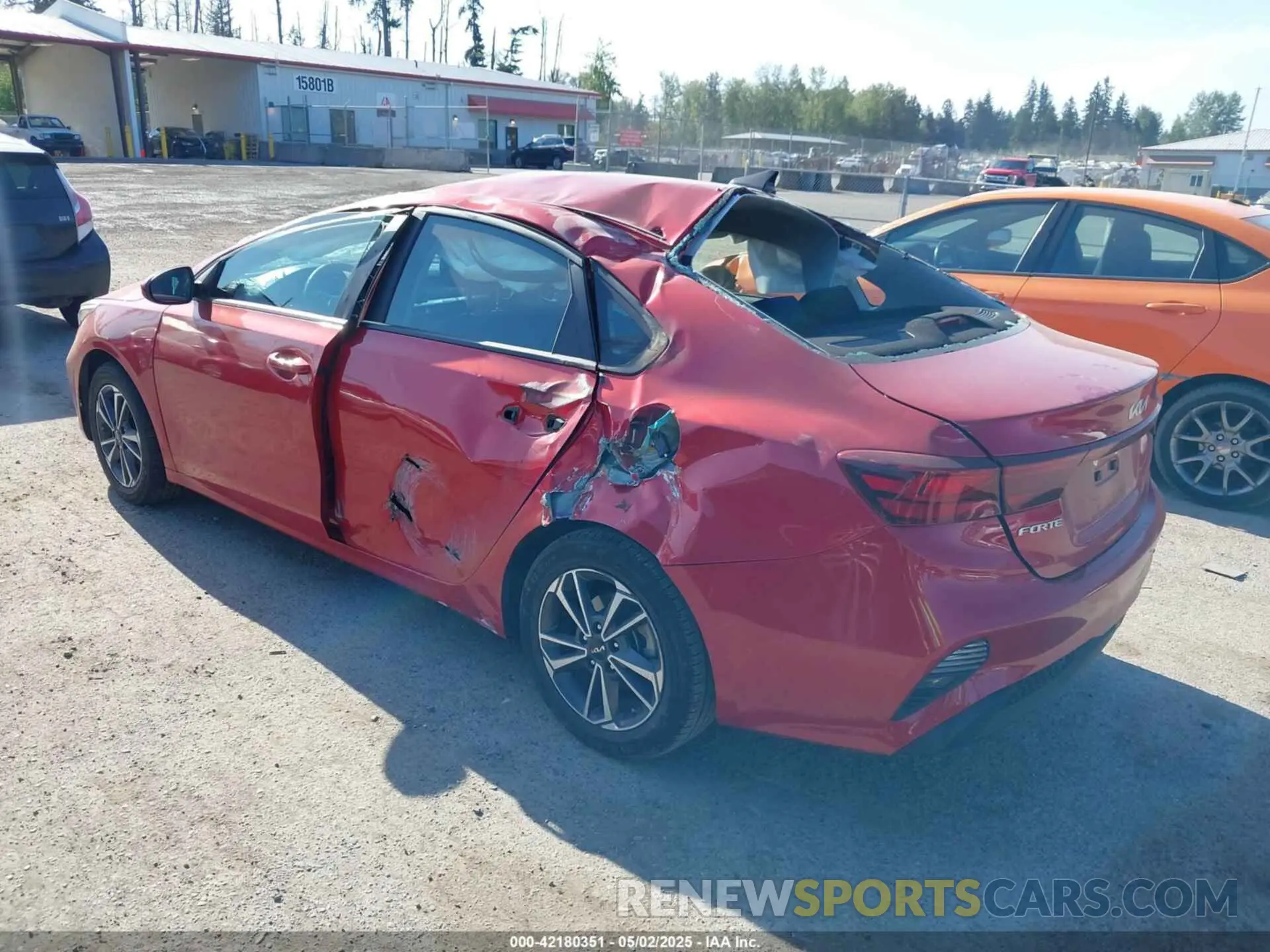 3 fotografías del automóvil dañado 3KPF24AD2PE612585 KIA FORTE 2023