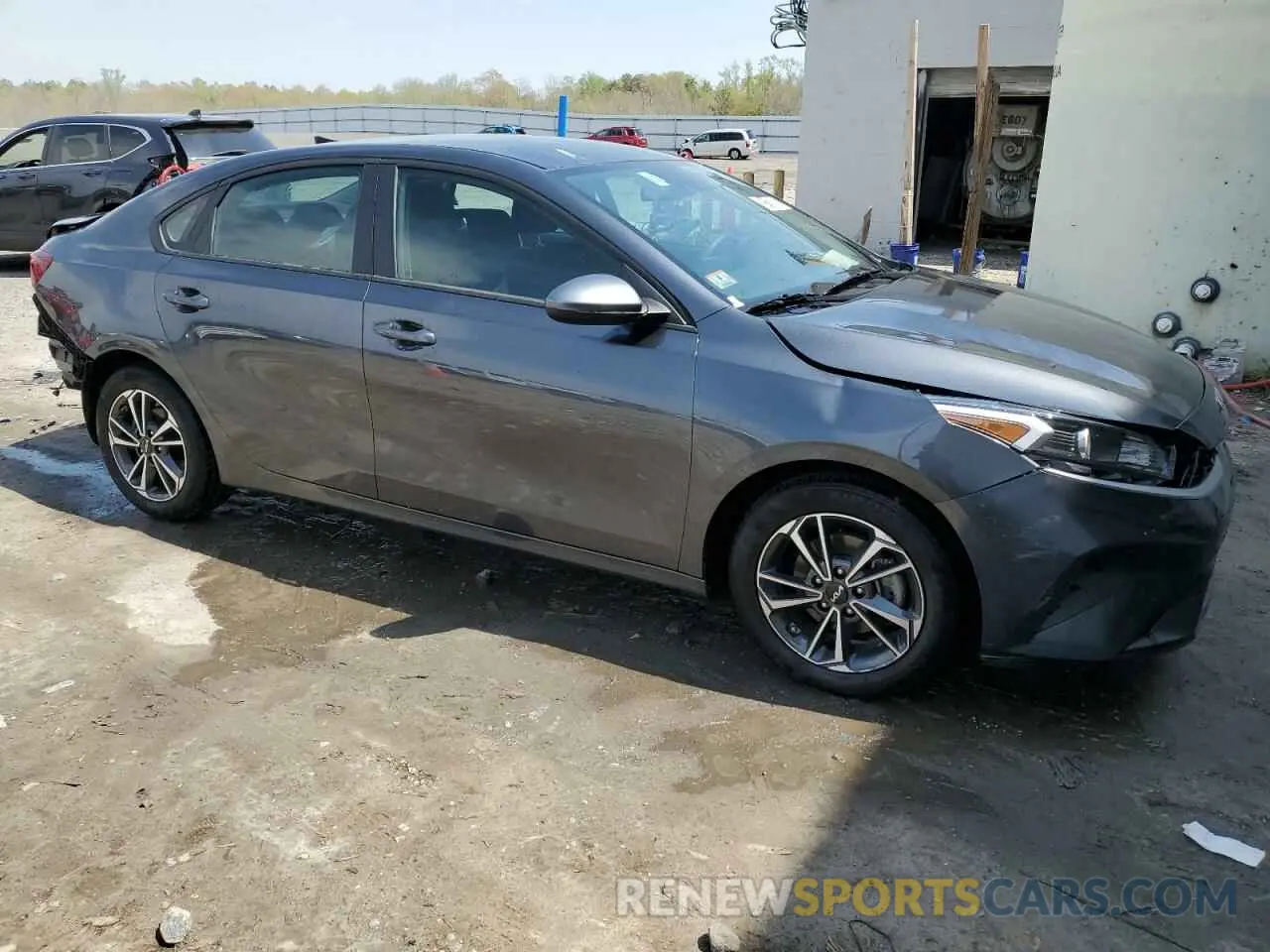 4 fotografías del automóvil dañado 3KPF24AD2PE615583 KIA FORTE 2023
