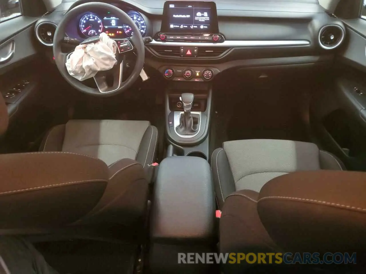 8 fotografías del automóvil dañado 3KPF24AD2PE625367 KIA FORTE 2023