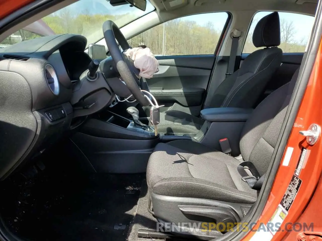 7 fotografías del automóvil dañado 3KPF24AD2PE627619 KIA FORTE 2023