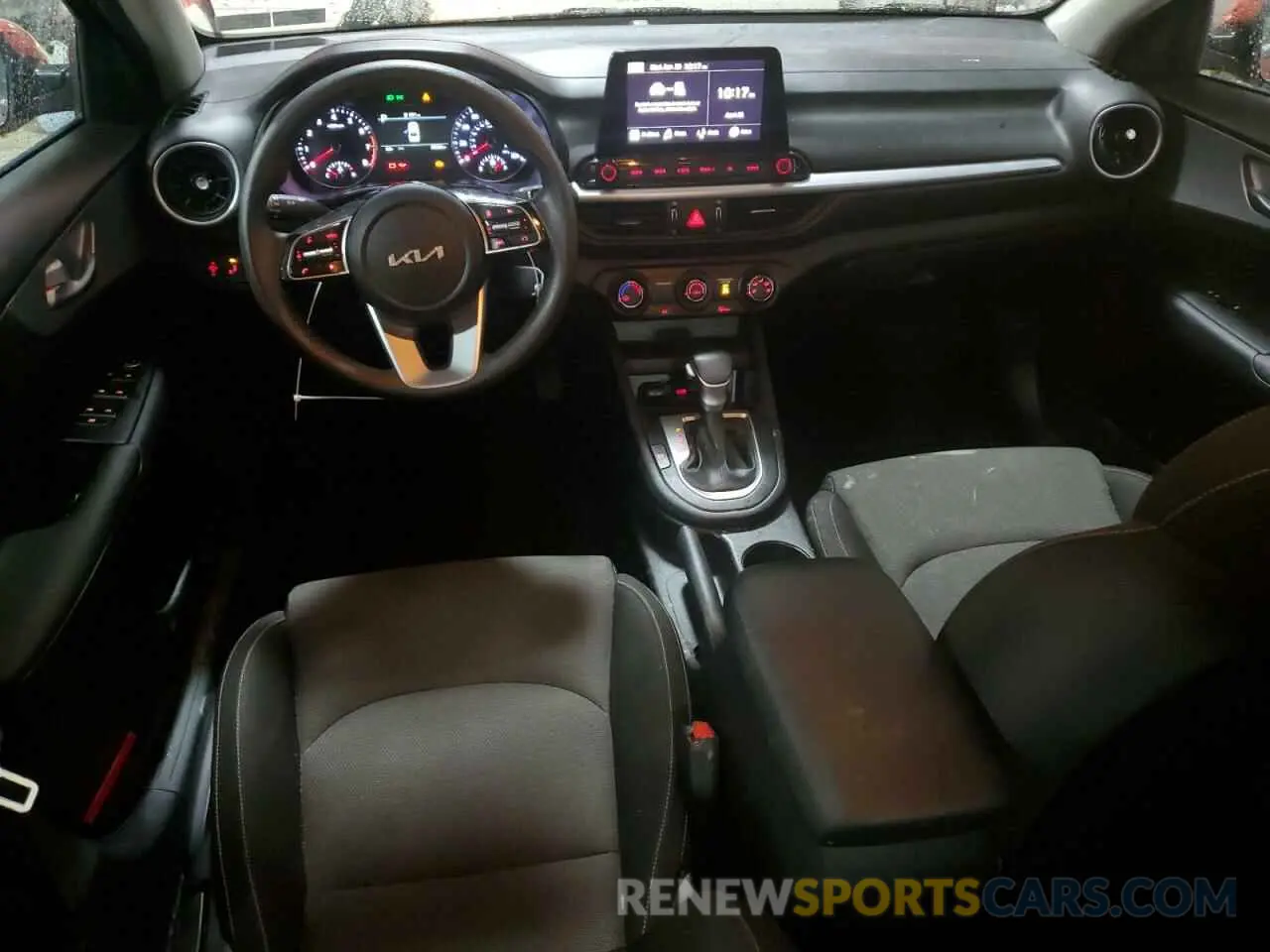 8 fotografías del automóvil dañado 3KPF24AD2PE639110 KIA FORTE 2023