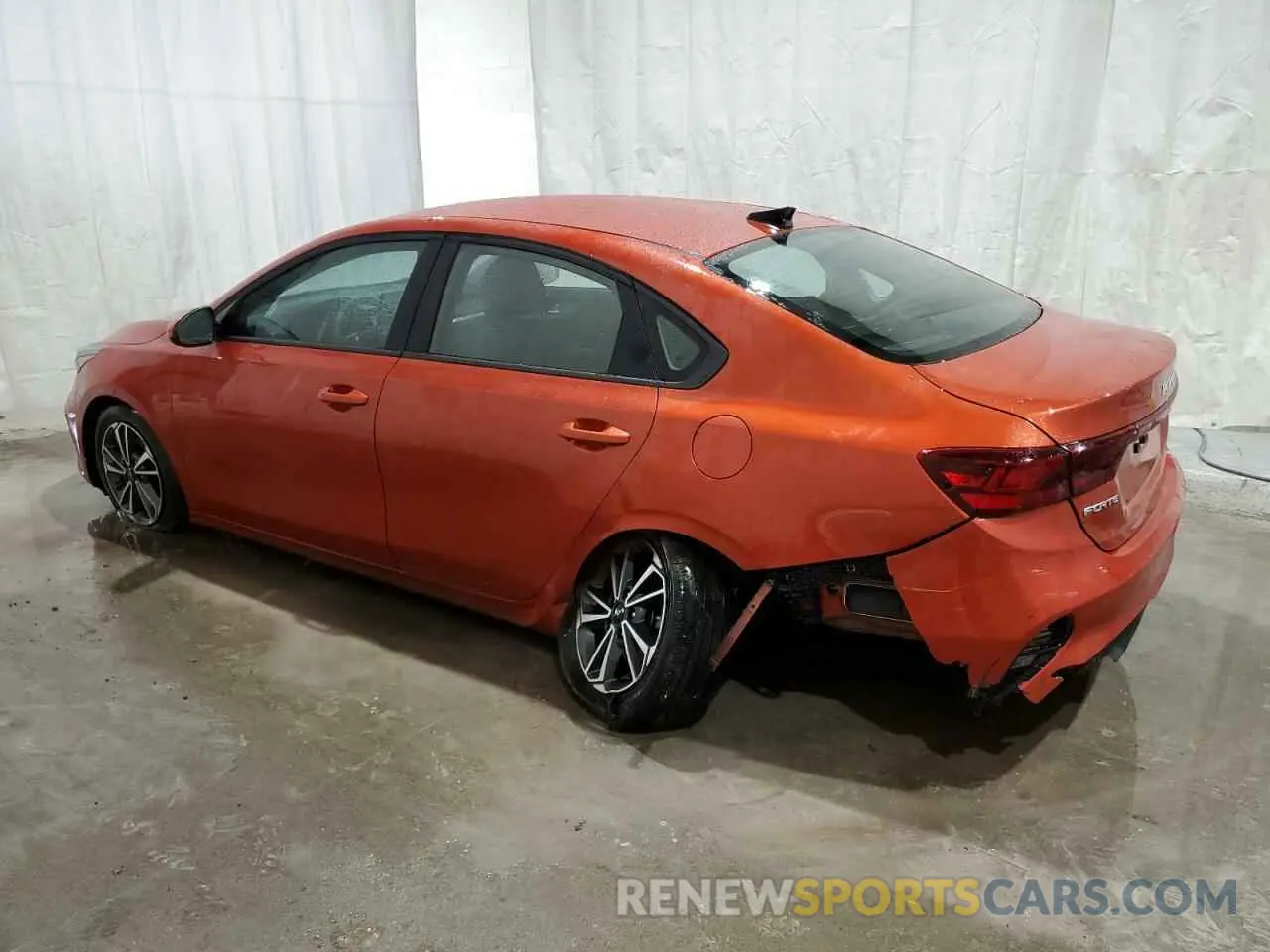 2 fotografías del automóvil dañado 3KPF24AD2PE646588 KIA FORTE 2023