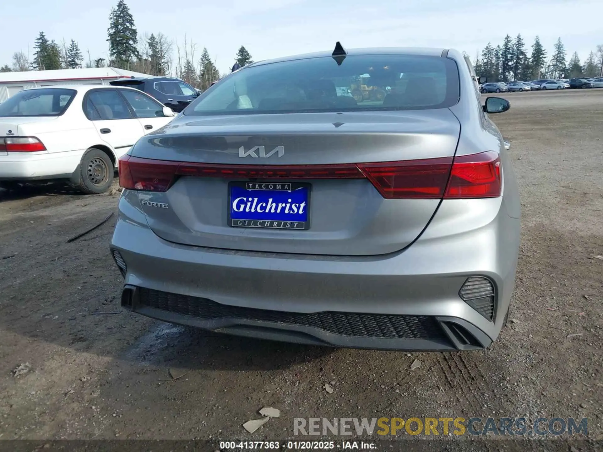 16 fotografías del automóvil dañado 3KPF24AD2PE686086 KIA FORTE 2023