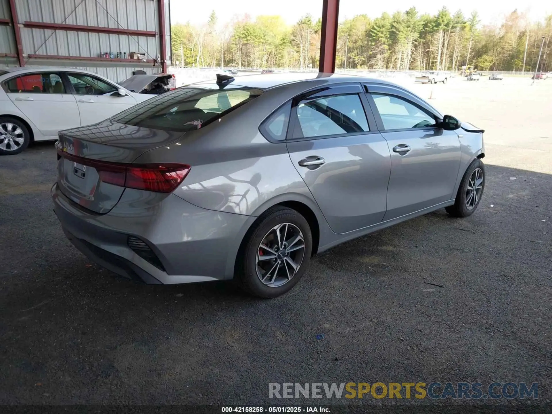 4 fotografías del automóvil dañado 3KPF24AD2PE691594 KIA FORTE 2023