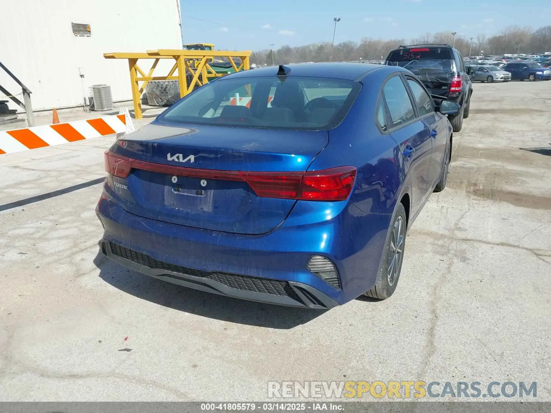 4 fotografías del automóvil dañado 3KPF24AD3PE507263 KIA FORTE 2023