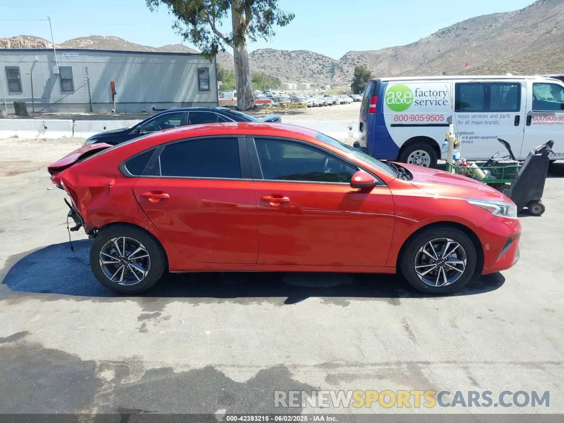 13 fotografías del automóvil dañado 3KPF24AD3PE508977 KIA FORTE 2023