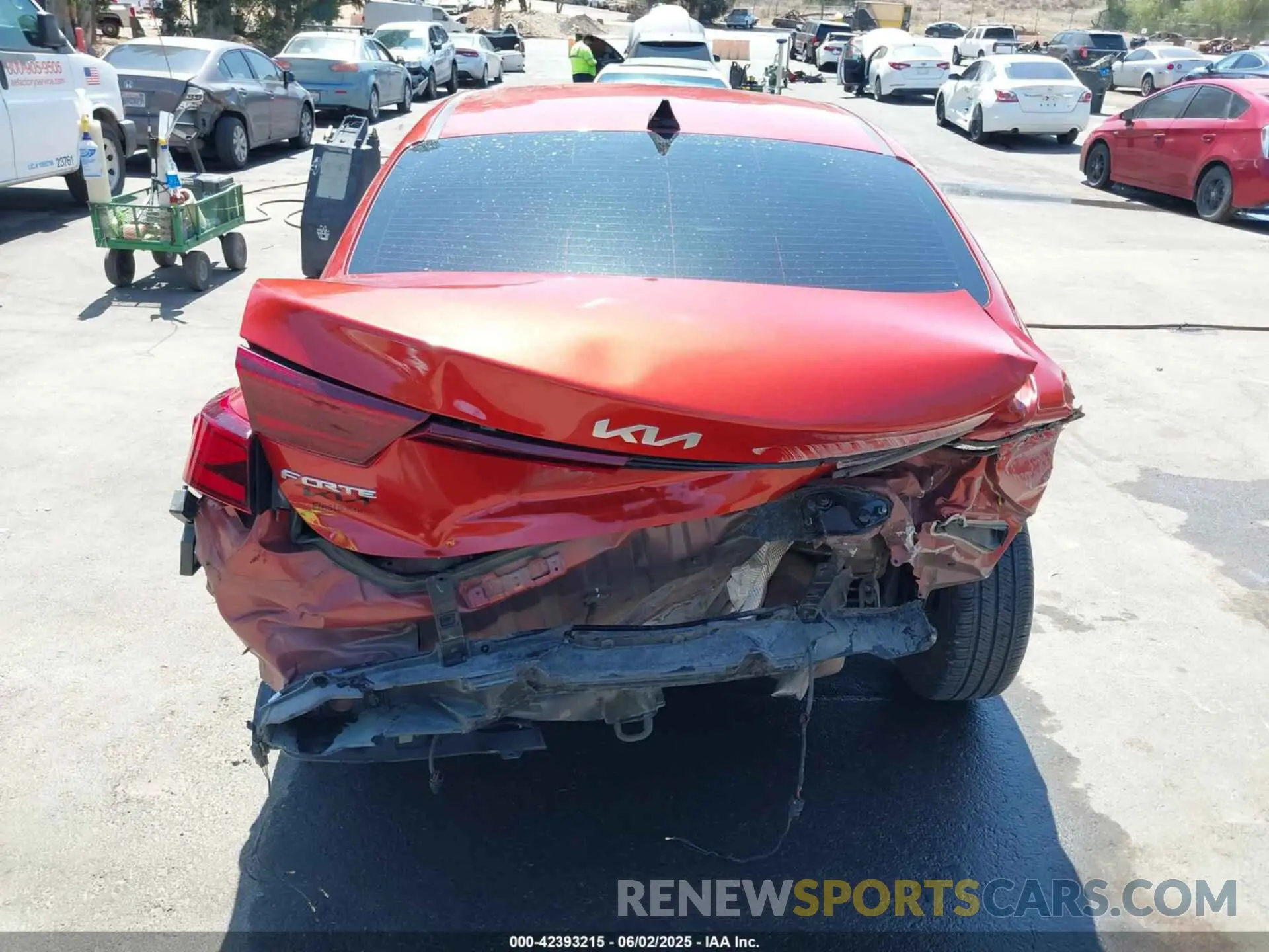 16 fotografías del automóvil dañado 3KPF24AD3PE508977 KIA FORTE 2023