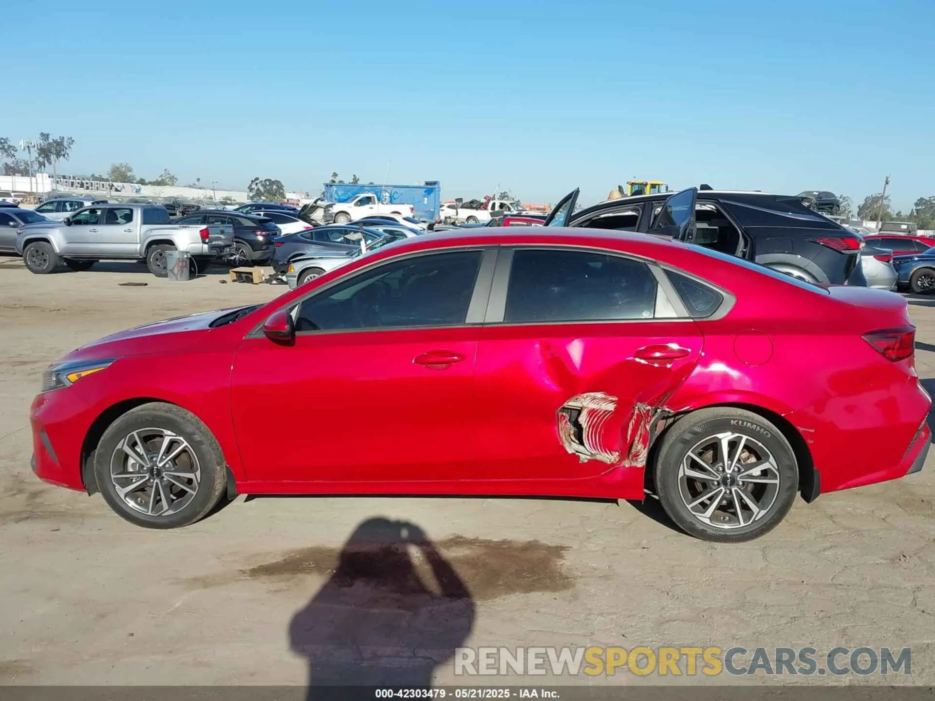14 fotografías del automóvil dañado 3KPF24AD3PE516898 KIA FORTE 2023