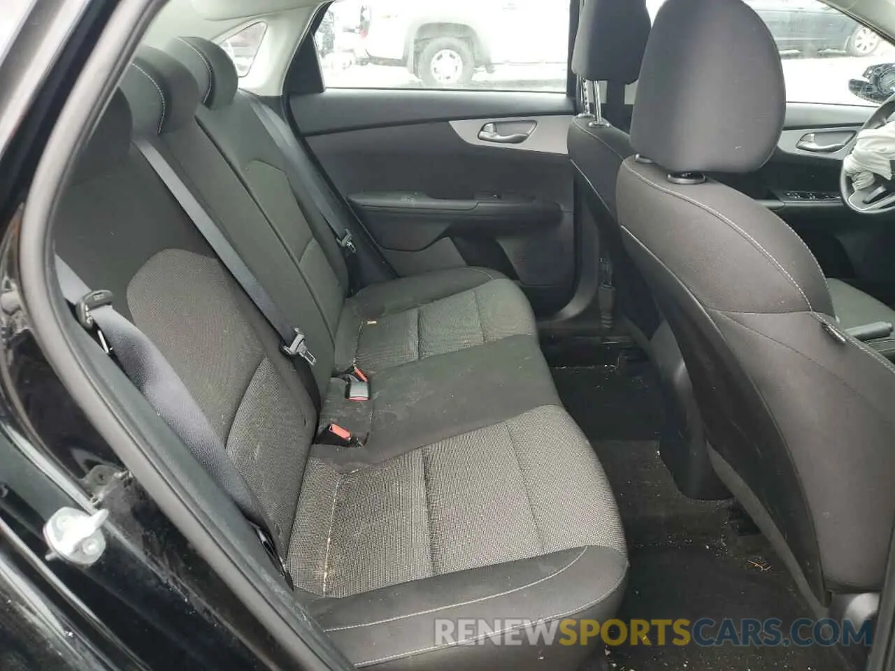 10 fotografías del automóvil dañado 3KPF24AD3PE581637 KIA FORTE 2023