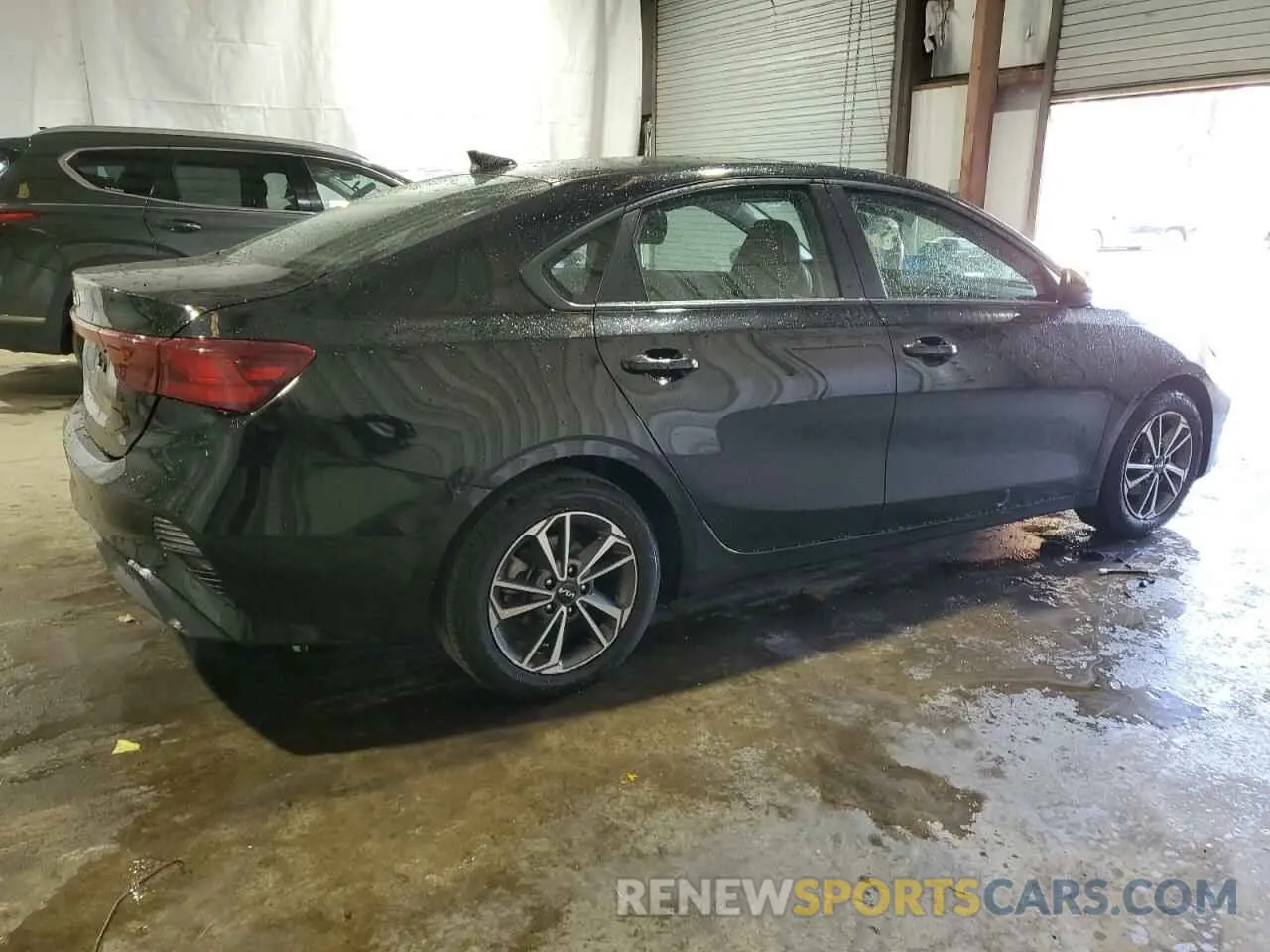 3 fotografías del automóvil dañado 3KPF24AD3PE625457 KIA FORTE 2023