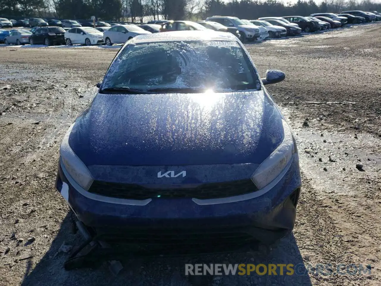 5 fotografías del automóvil dañado 3KPF24AD3PE625555 KIA FORTE 2023