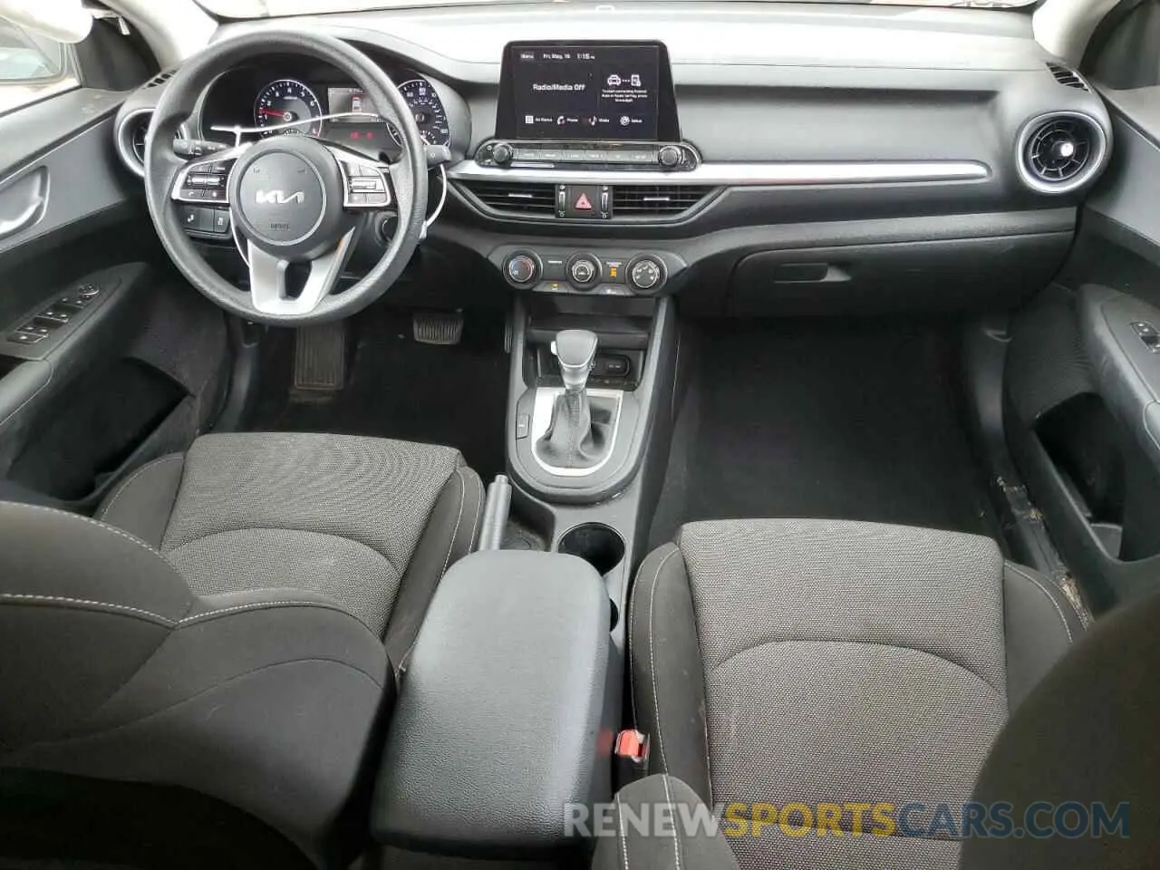 8 fotografías del automóvil dañado 3KPF24AD3PE631405 KIA FORTE 2023