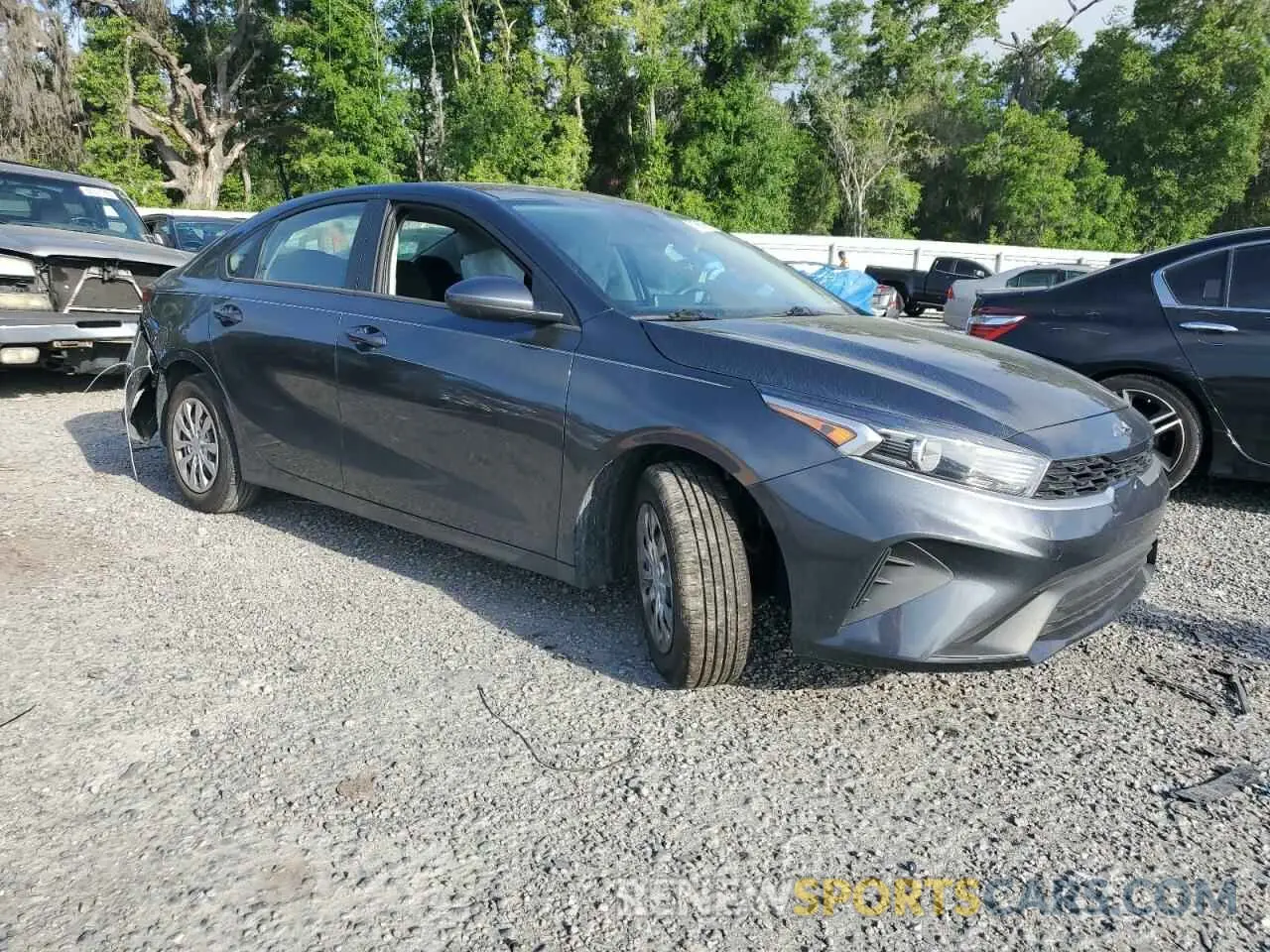4 fotografías del automóvil dañado 3KPF24AD4PE551837 KIA FORTE 2023