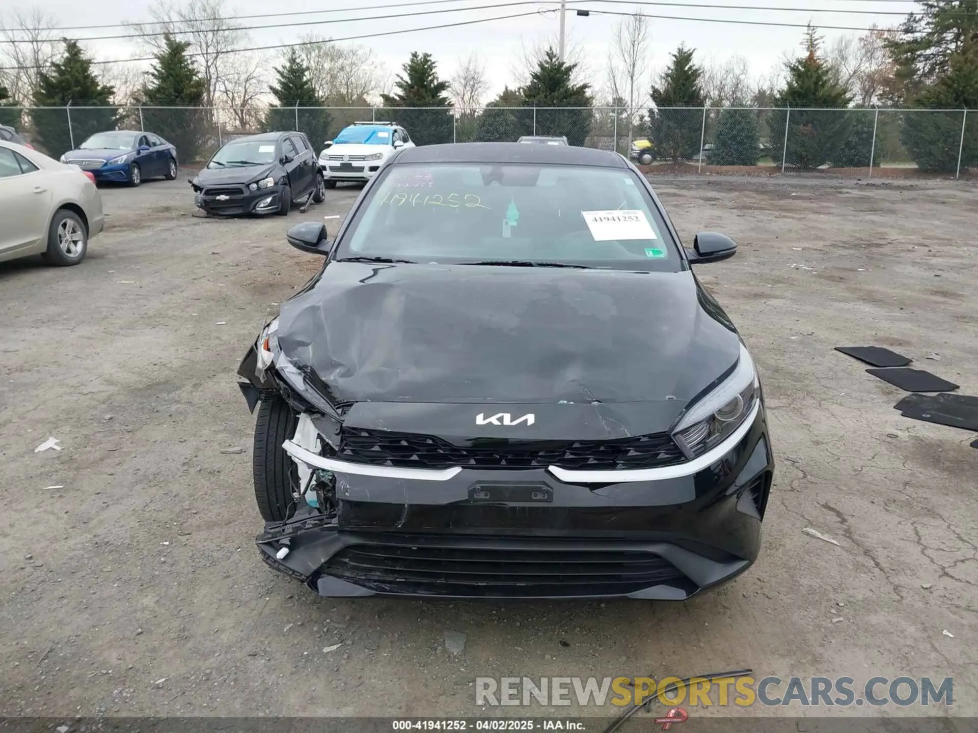 12 fotografías del automóvil dañado 3KPF24AD4PE553765 KIA FORTE 2023