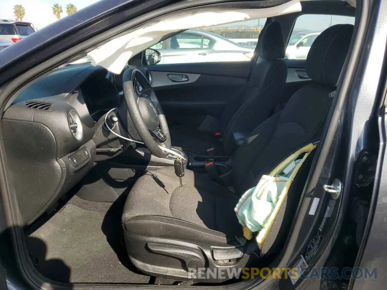 7 fotografías del automóvil dañado 3KPF24AD4PE554981 KIA FORTE 2023