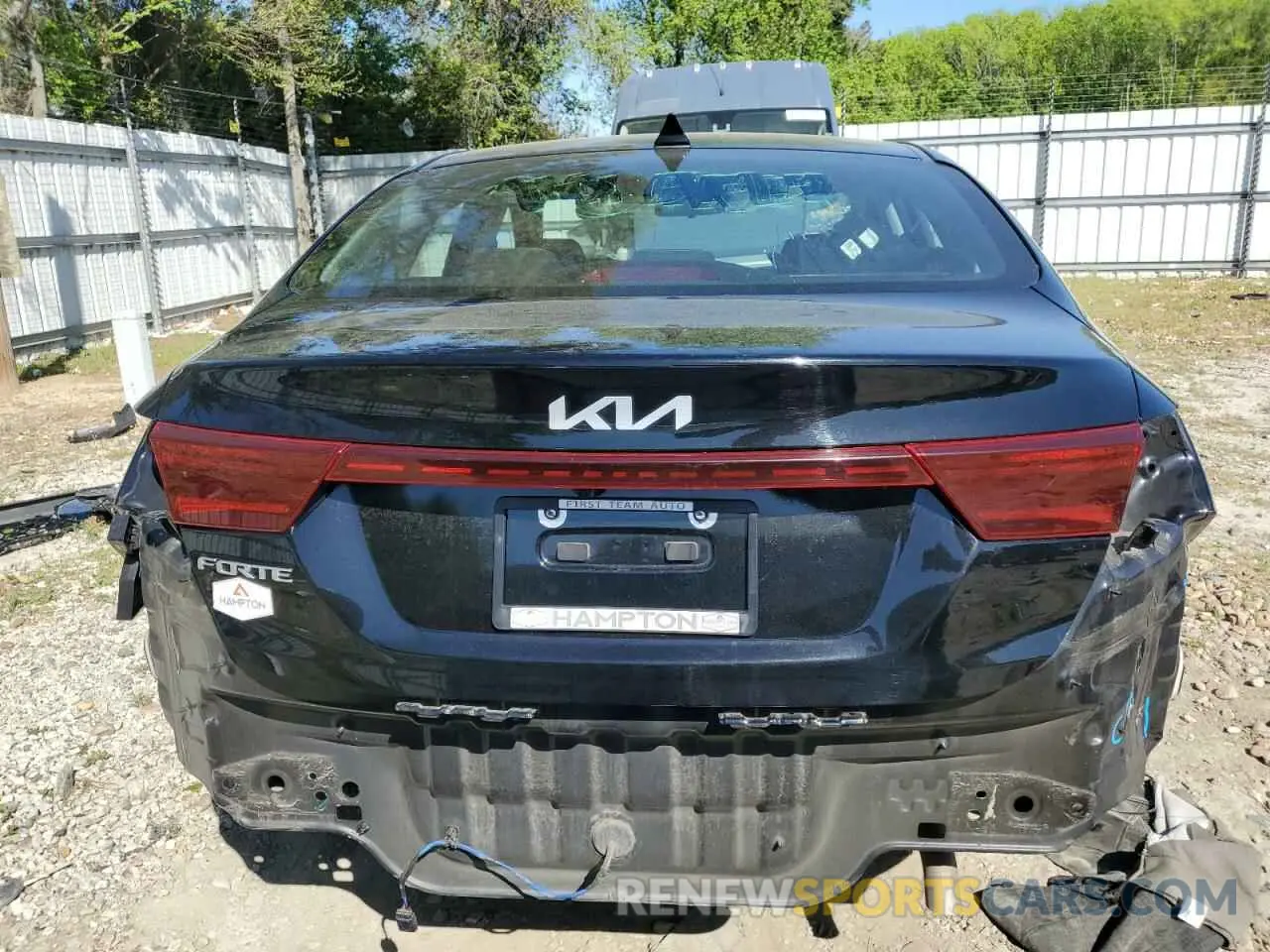 6 fotografías del automóvil dañado 3KPF24AD4PE562613 KIA FORTE 2023