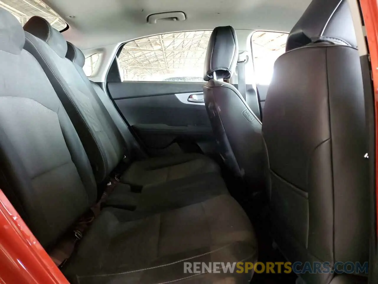 10 fotografías del automóvil dañado 3KPF24AD4PE570291 KIA FORTE 2023